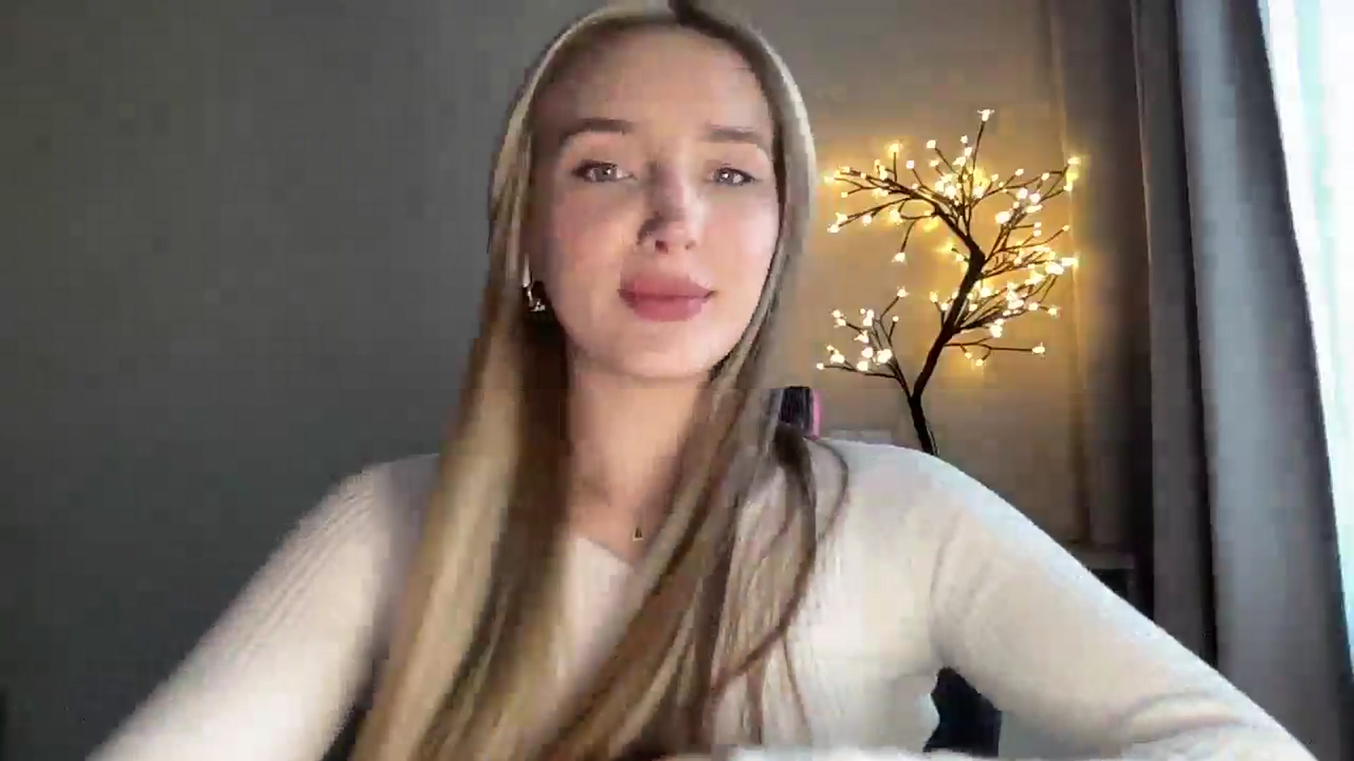 Gallery image thumbnail from My_Diana's myfreecams stream on, 03/21/2025, 15:52 image 11 of 20