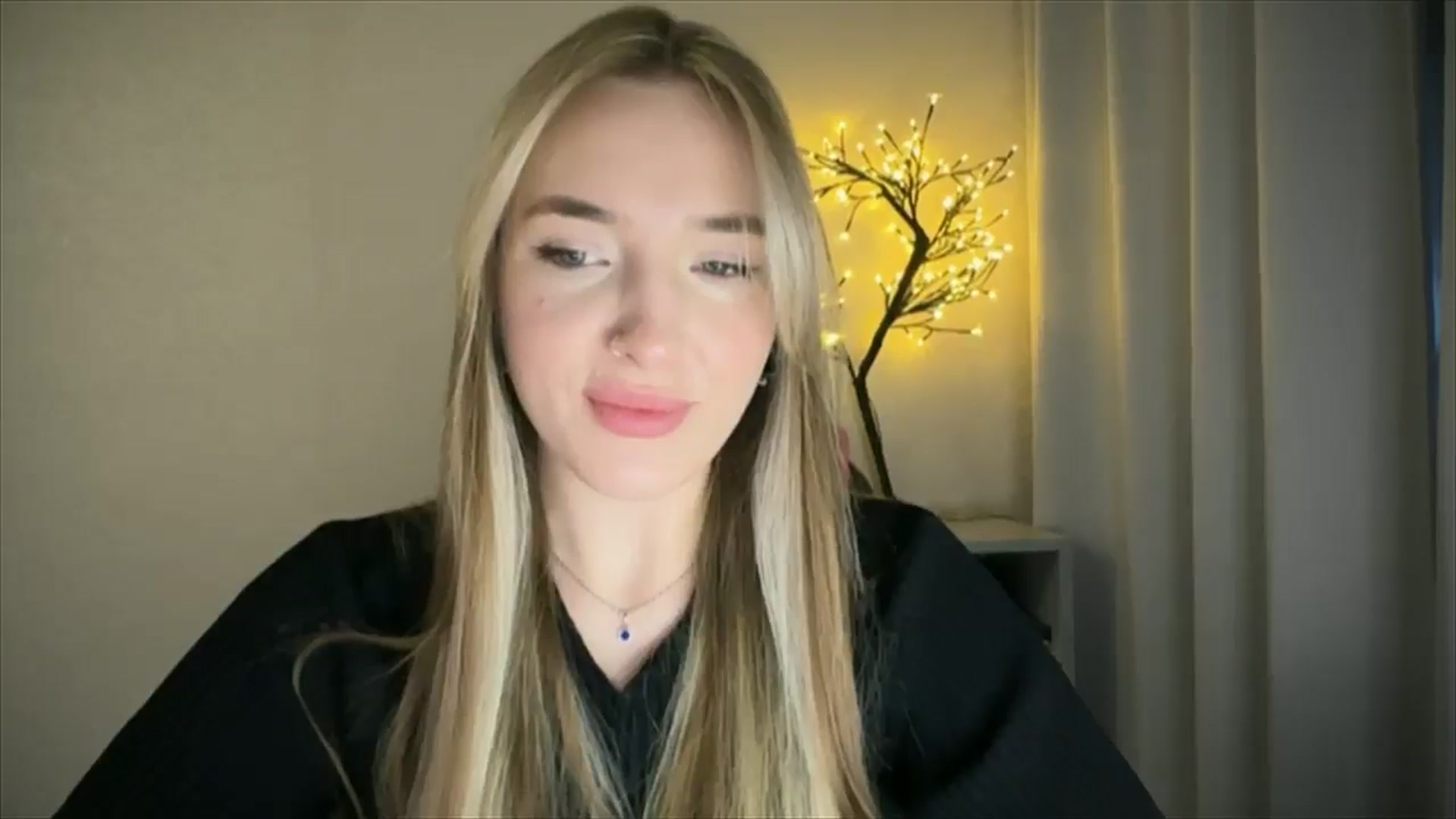 Gallery image thumbnail from My_Diana's myfreecams stream on, 03/22/2025, 16:04 image 5 of 20