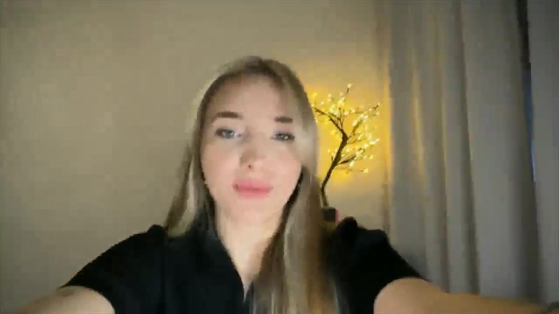 Gallery image thumbnail from My_Diana's myfreecams stream on, 03/22/2025, 16:04 image 2 of 20