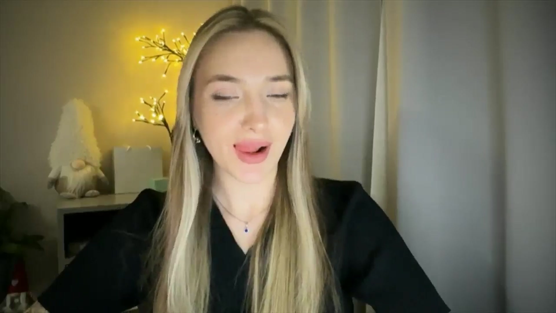 Gallery image thumbnail from My_Diana's myfreecams stream on, 03/22/2025, 22:30 image 2 of 20