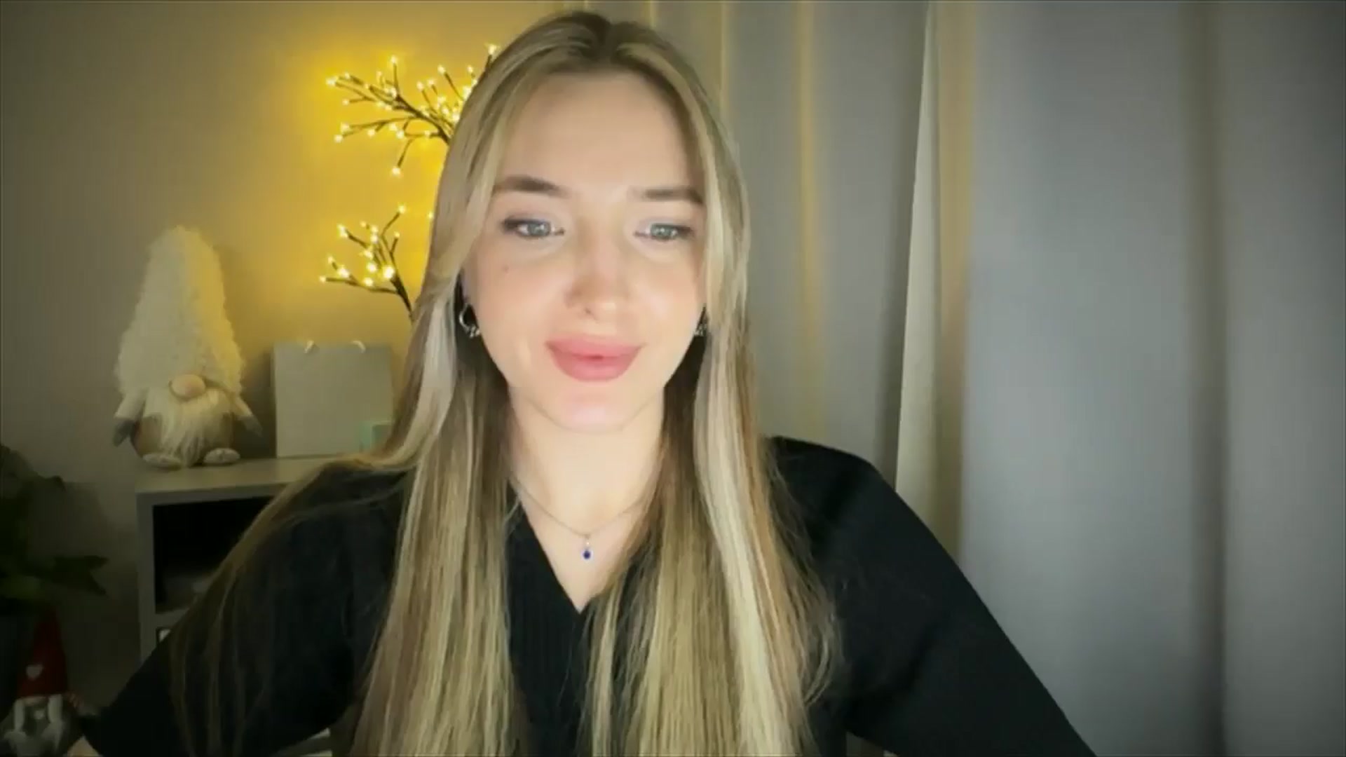 Gallery image thumbnail from My_Diana's myfreecams stream on, 03/22/2025, 22:30 image 12 of 20