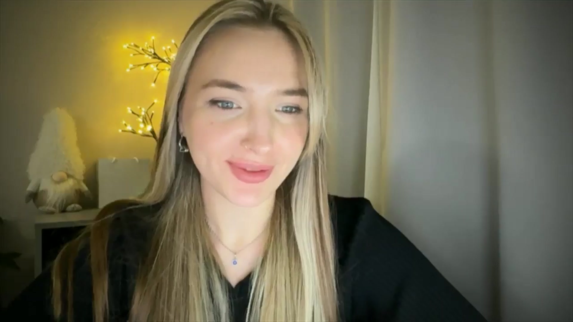 Gallery image thumbnail from My_Diana's myfreecams stream on, 03/22/2025, 23:36 image 20 of 20