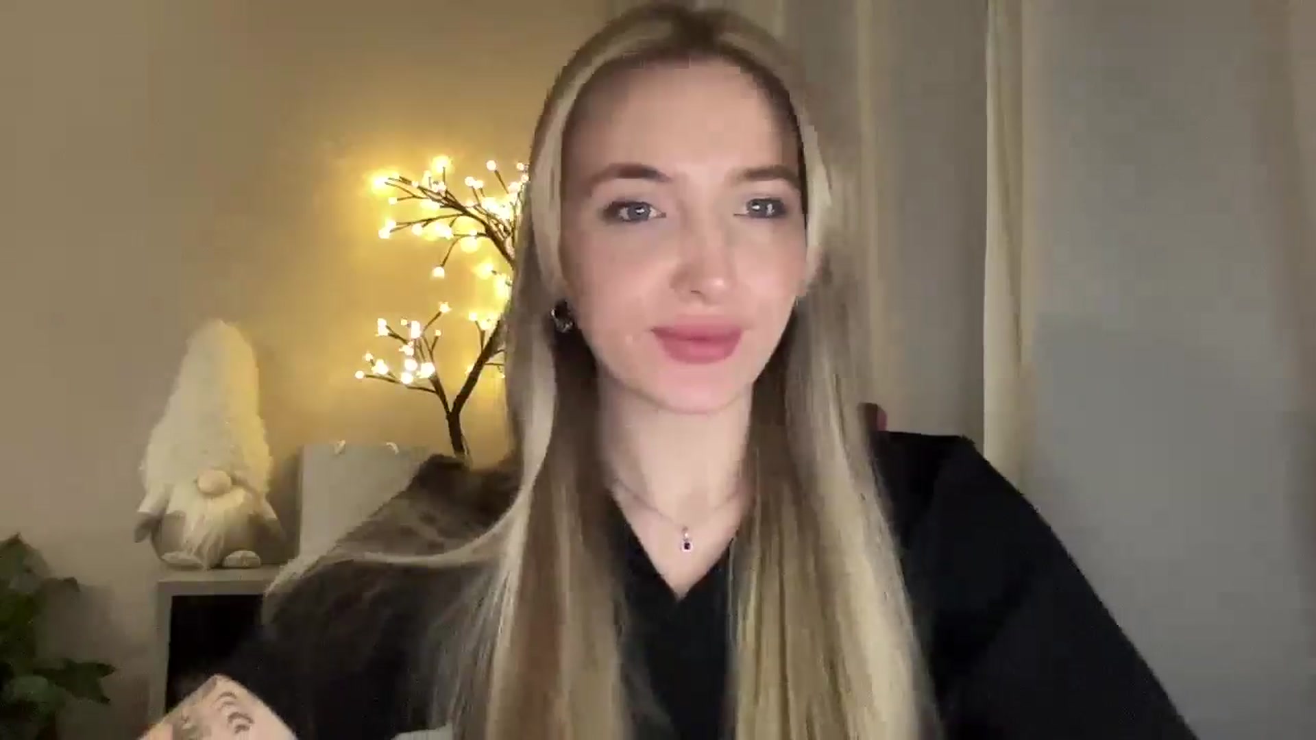 Gallery image thumbnail from My_Diana's myfreecams stream on, 03/23/2025, 24:04 image 2 of 20