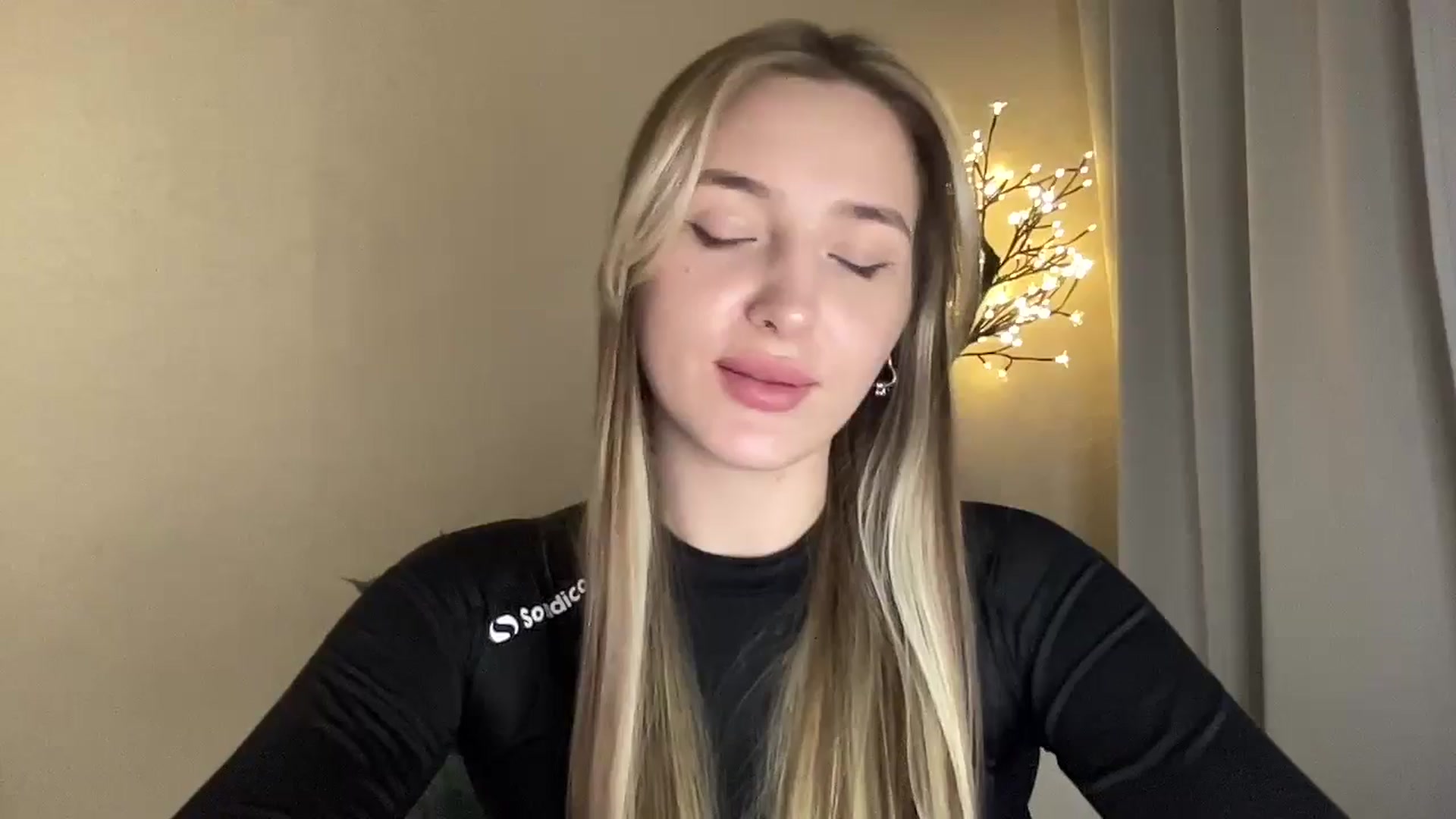 Gallery image thumbnail from My_Diana's myfreecams stream on, 03/26/2025, 17:22 image 13 of 20