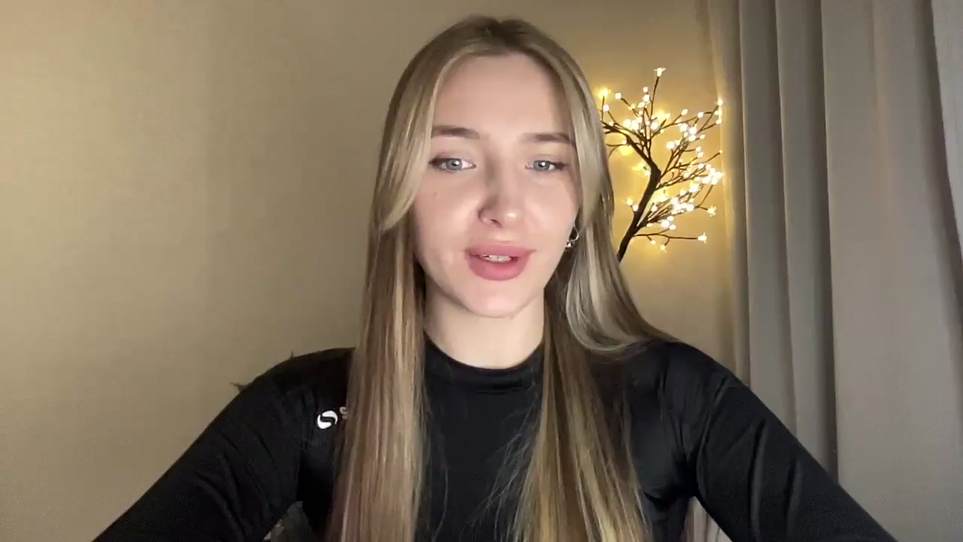 Gallery image thumbnail from My_Diana's myfreecams stream on, 03/26/2025, 17:22 image 9 of 20