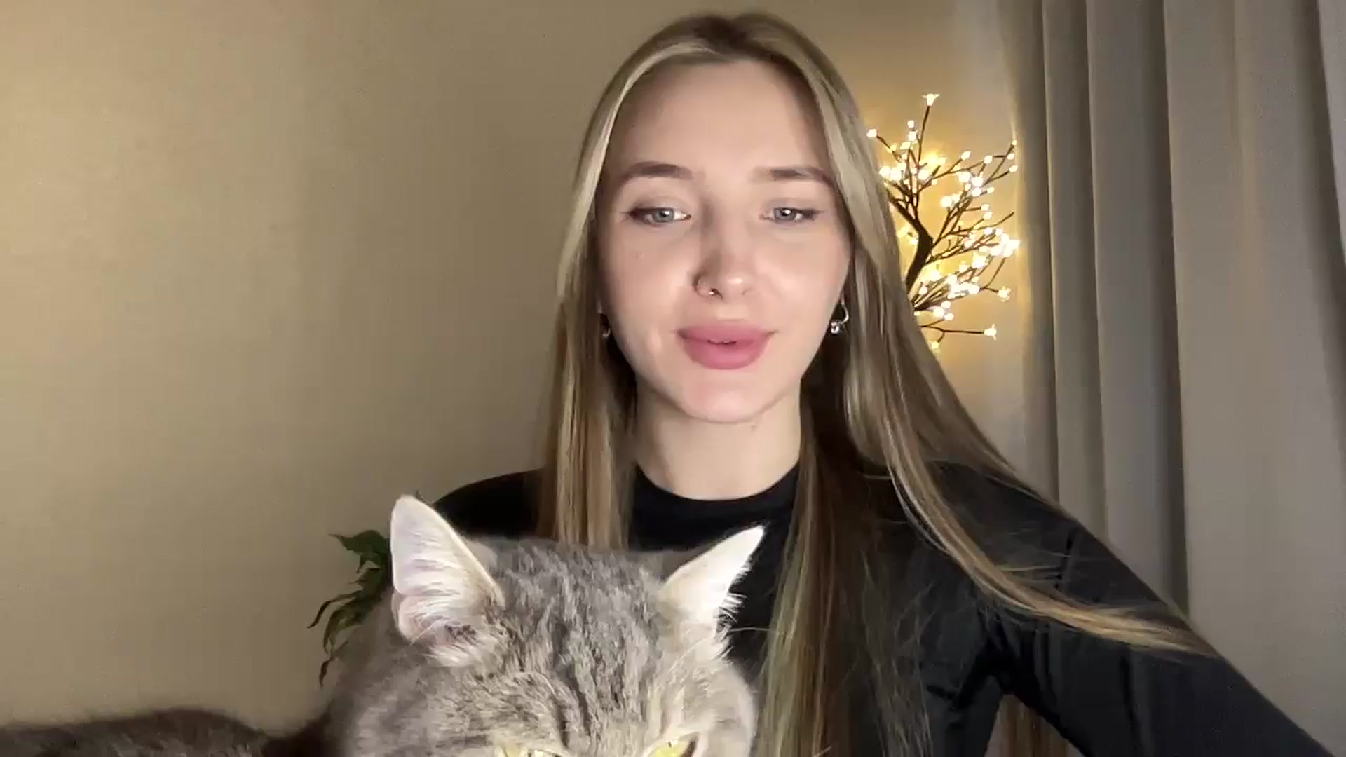 Gallery image thumbnail from My_Diana's myfreecams stream on, 03/26/2025, 17:22 image 1 of 20