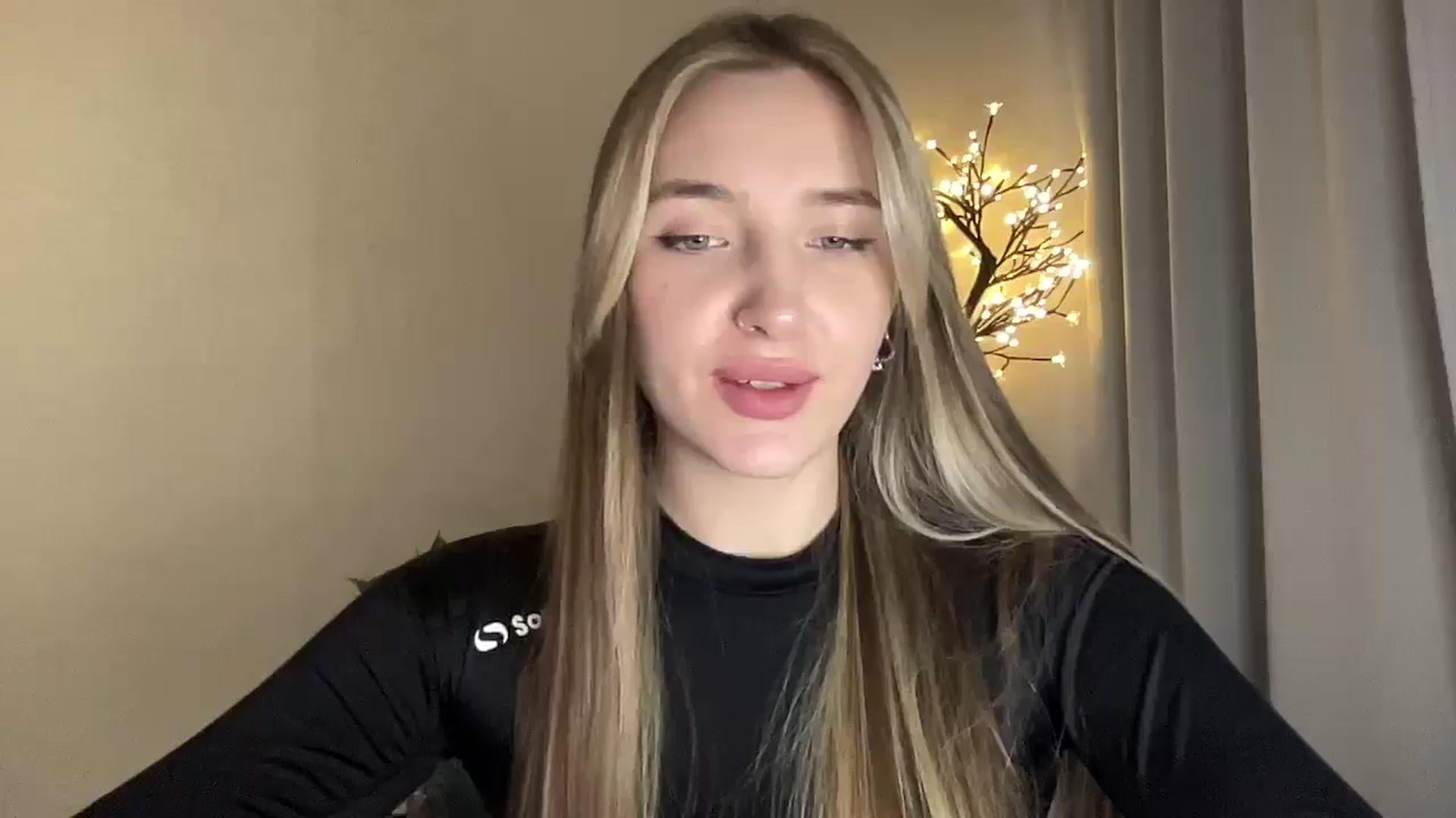 Gallery image thumbnail from My_Diana's myfreecams stream on, 03/26/2025, 17:22 image 6 of 20