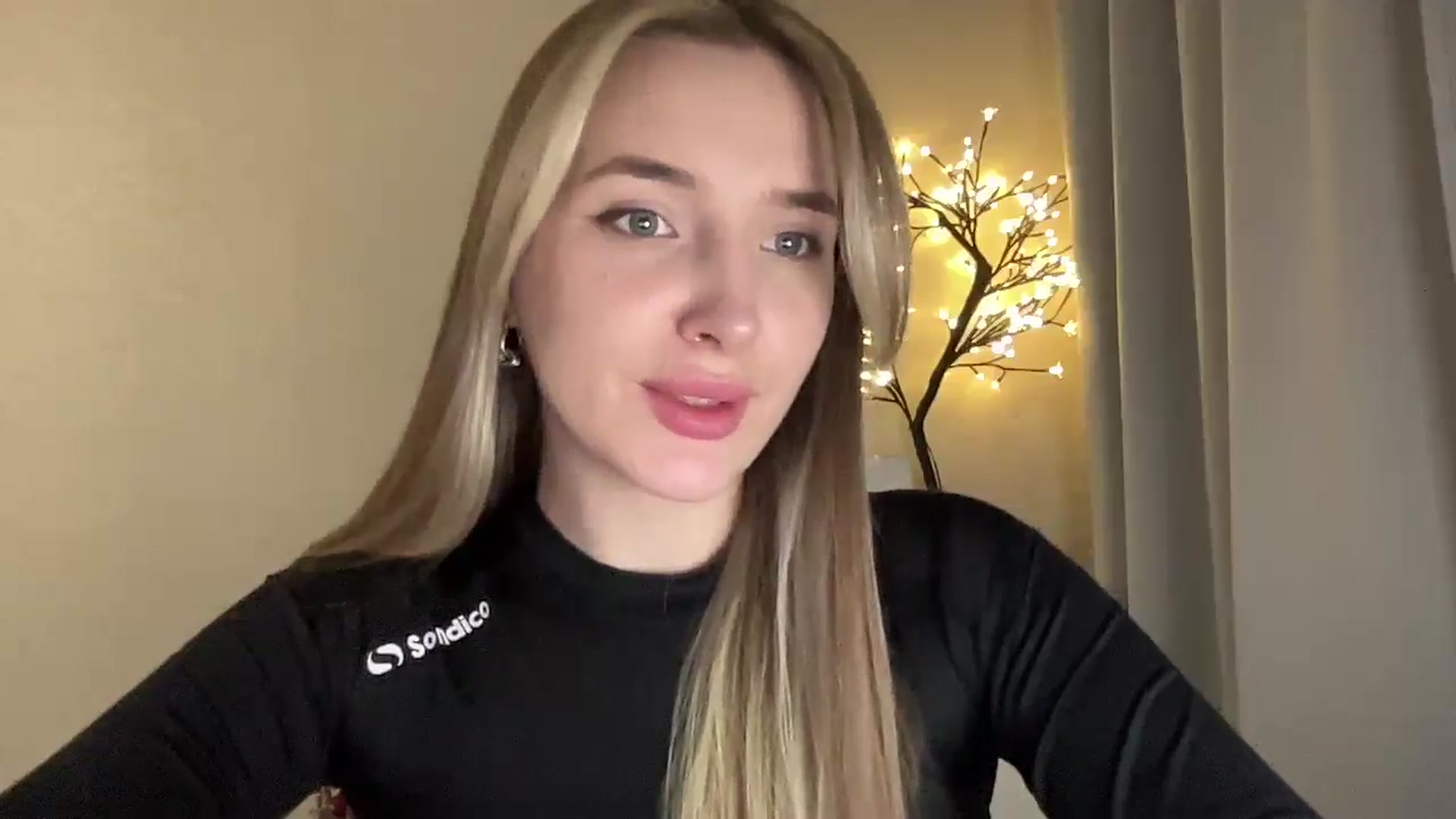Gallery image thumbnail from My_Diana's myfreecams stream on, 03/26/2025, 22:38 image 18 of 20