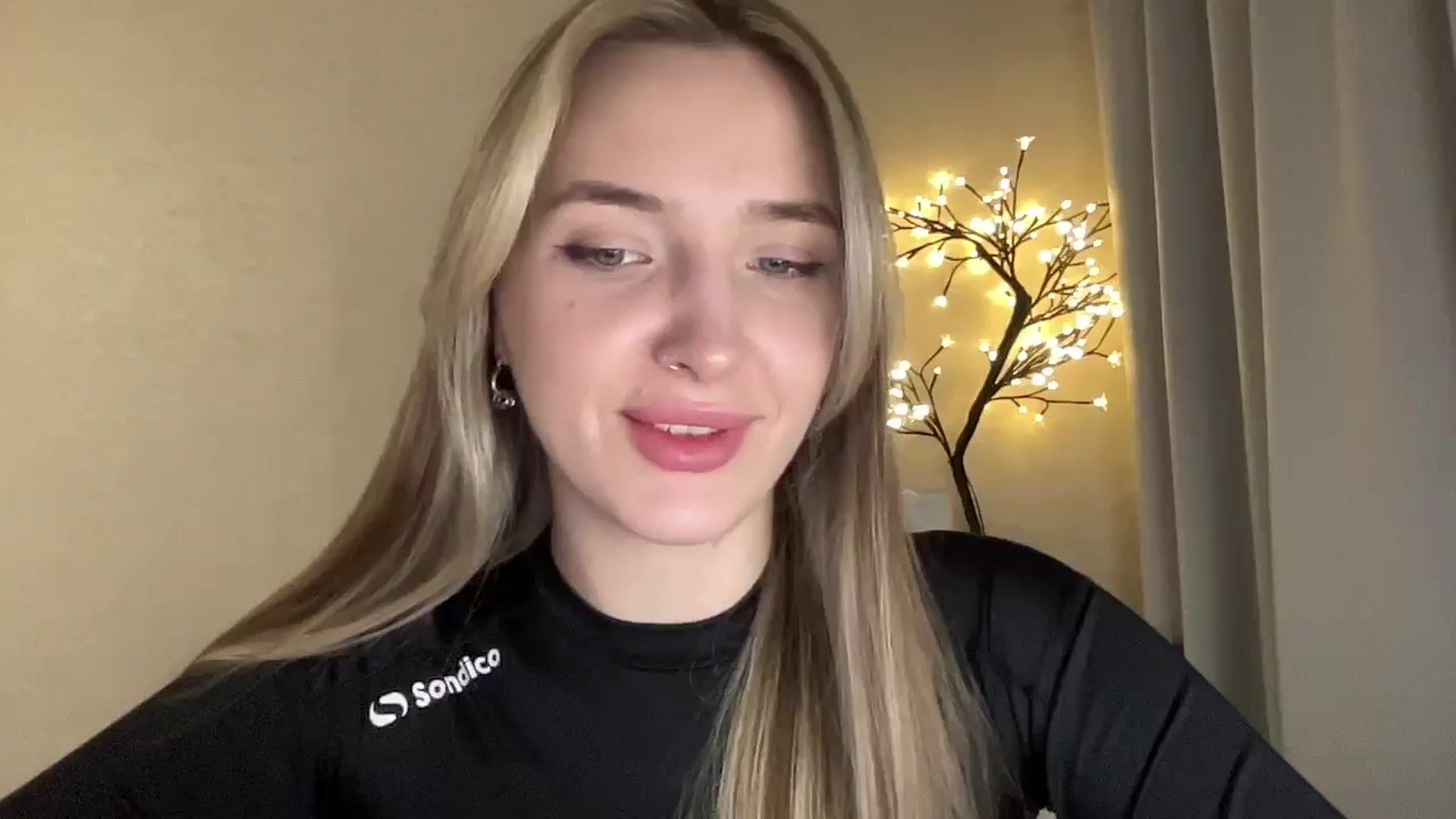 Gallery image thumbnail from My_Diana's myfreecams stream on, 03/26/2025, 22:38 image 3 of 20
