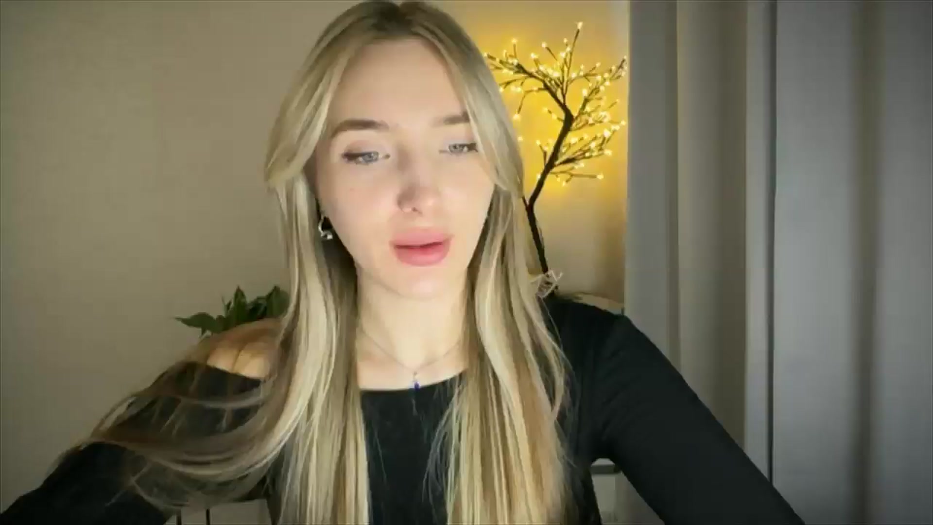 Gallery image thumbnail from My_Diana's myfreecams stream on, 03/28/2025, 16:59 image 1 of 20