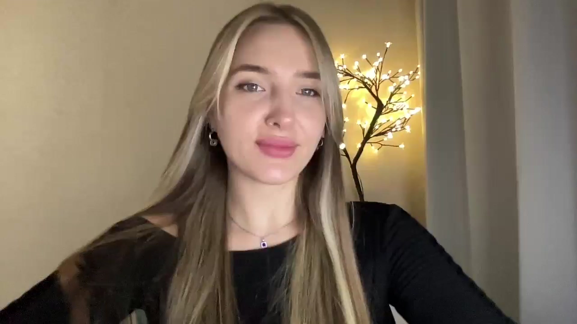 Gallery image thumbnail from My_Diana's myfreecams stream on, 03/28/2025, 22:48 image 7 of 20