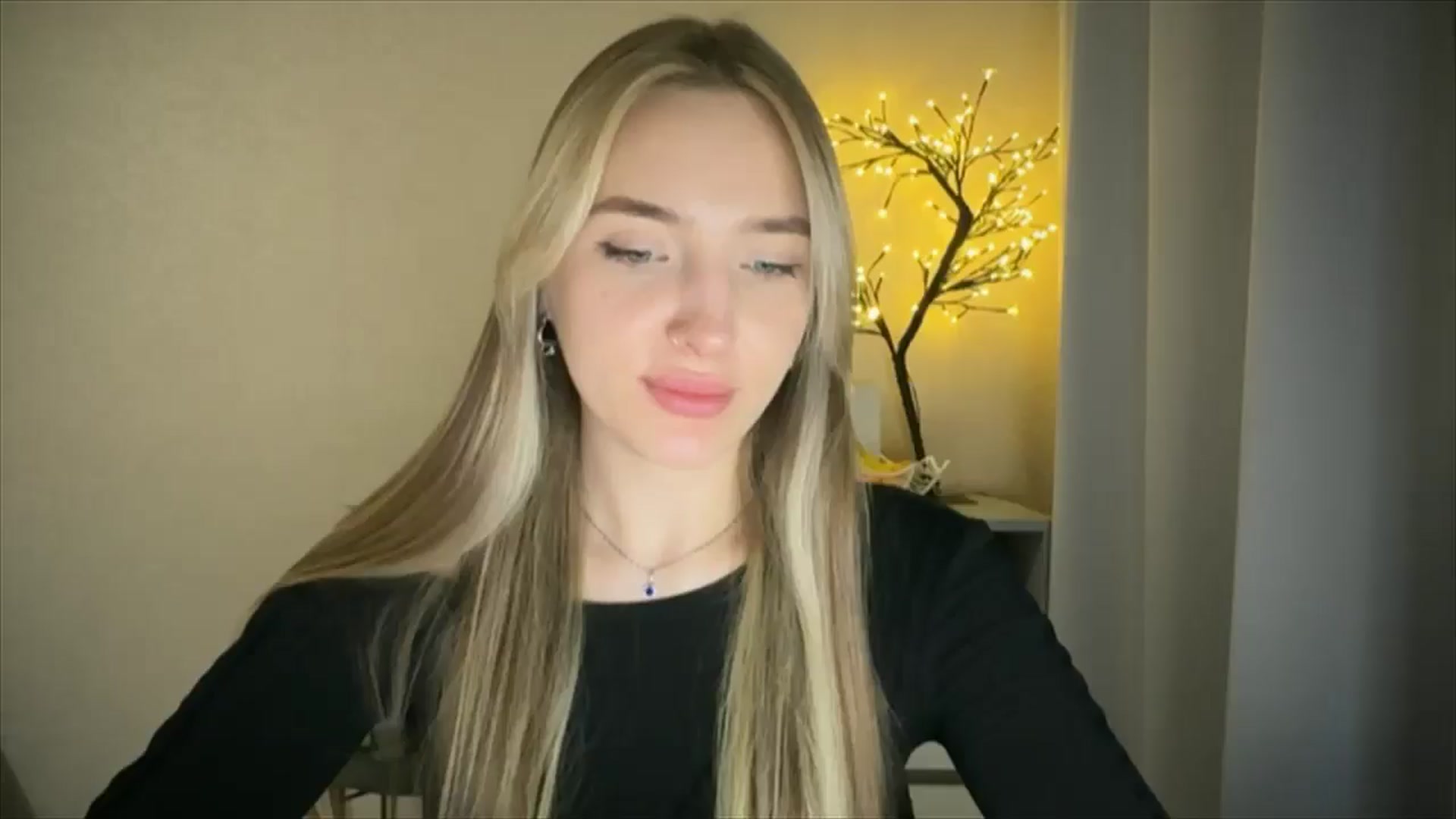 Gallery image thumbnail from My_Diana's myfreecams stream on, 03/28/2025, 22:48 image 1 of 20