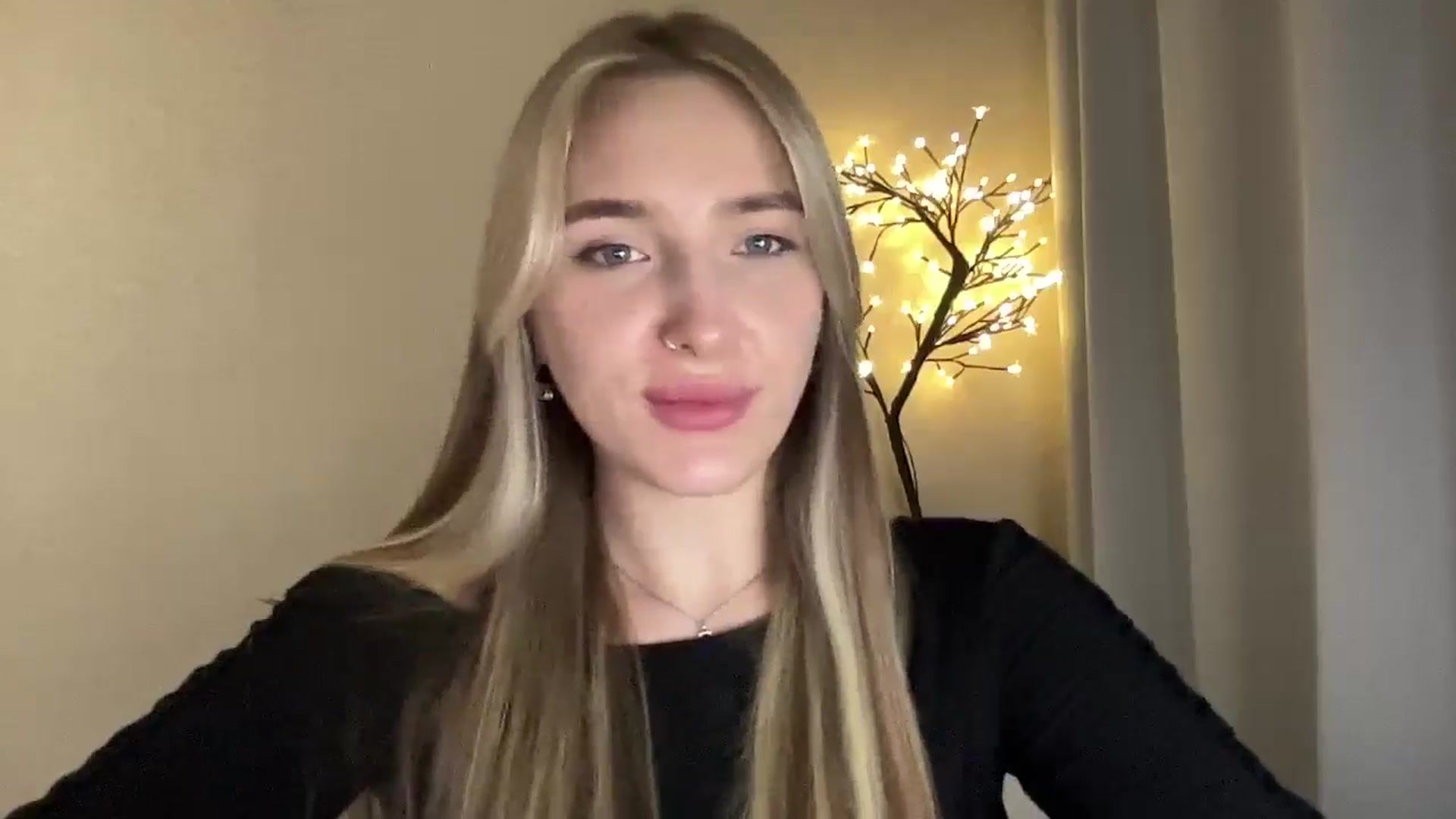 Gallery image thumbnail from My_Diana's myfreecams stream on, 03/28/2025, 22:48 image 13 of 20