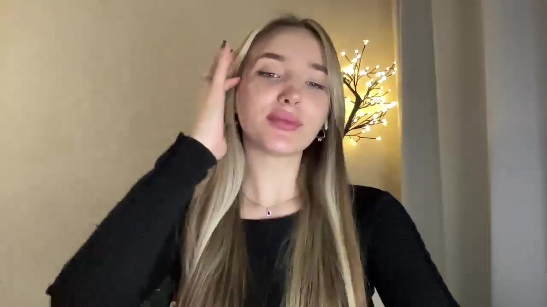 Gallery image thumbnail from My_Diana's myfreecams stream on, 03/28/2025, 22:48 image 5 of 20