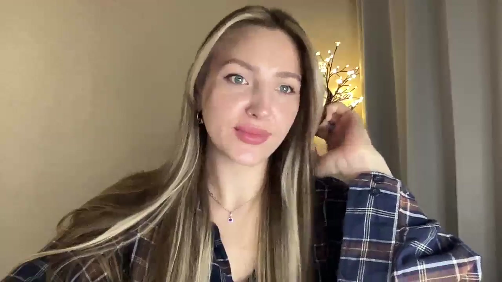 Gallery image thumbnail from My_Diana's myfreecams stream on, 03/29/2025, 23:55 image 8 of 20
