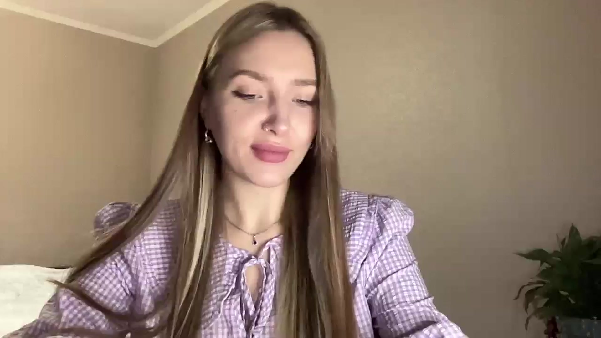 Gallery image thumbnail from My_Diana's myfreecams stream on, 03/30/2025, 14:30 image 6 of 20
