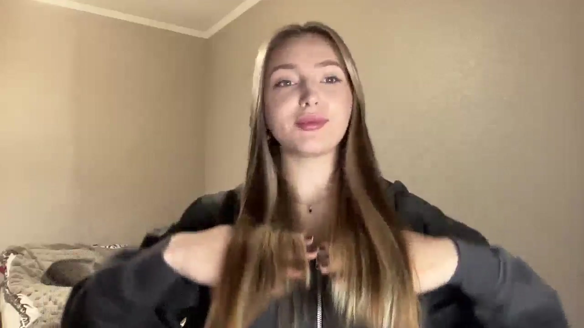 Gallery image thumbnail from My_Diana's myfreecams stream on, 04/01/2025, 15:40 image 5 of 20