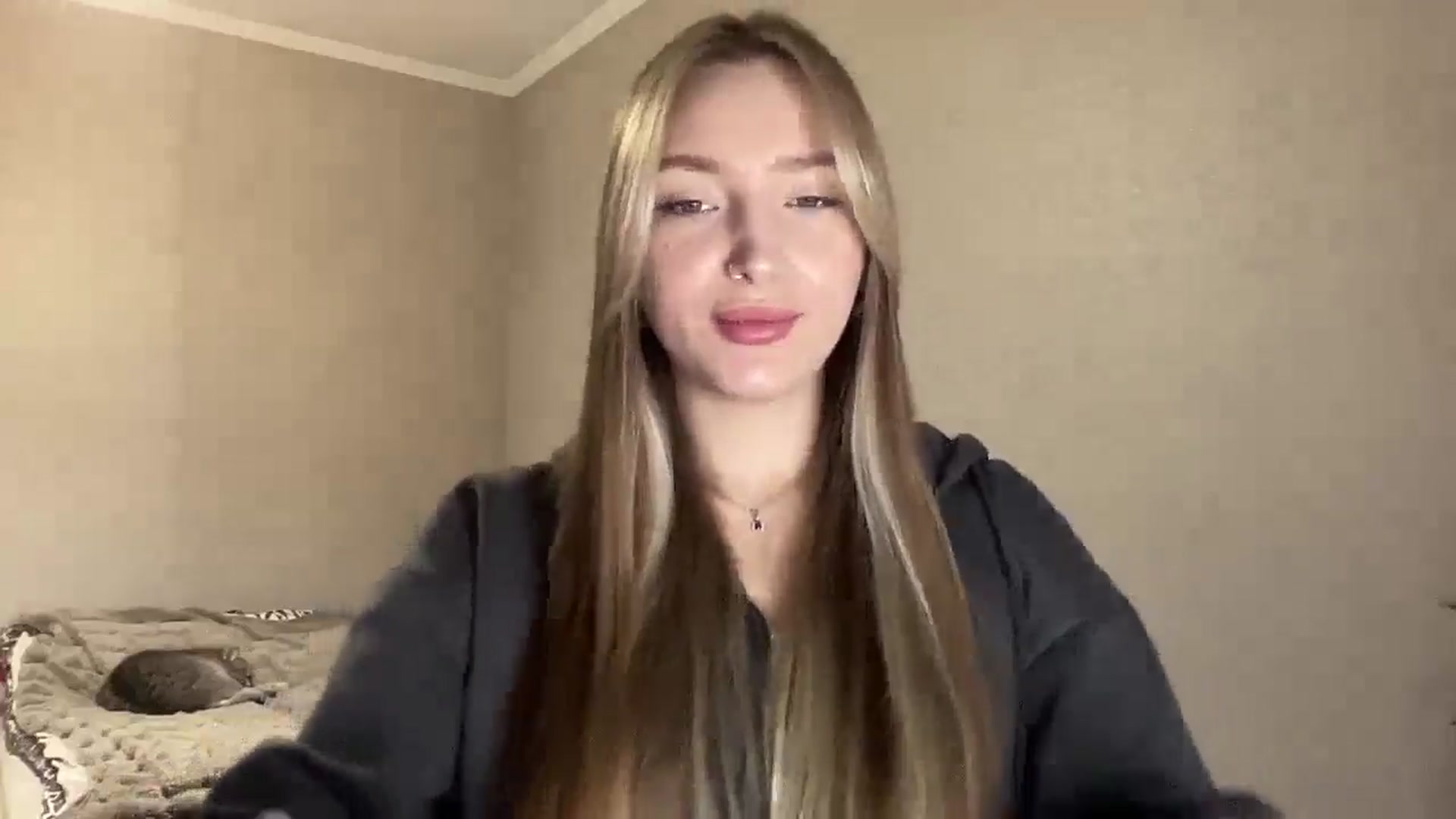 Gallery image thumbnail from My_Diana's myfreecams stream on, 04/01/2025, 15:40 image 19 of 20