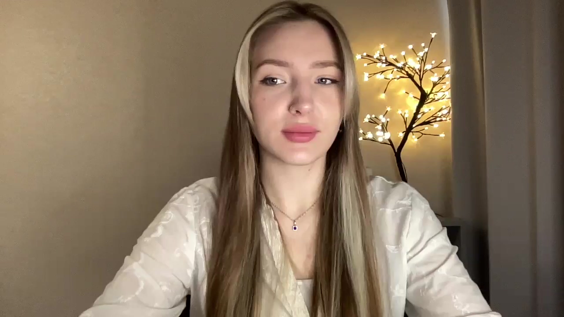 Gallery image thumbnail from My_Diana's myfreecams stream on, 04/02/2025, 13:35 image 3 of 20