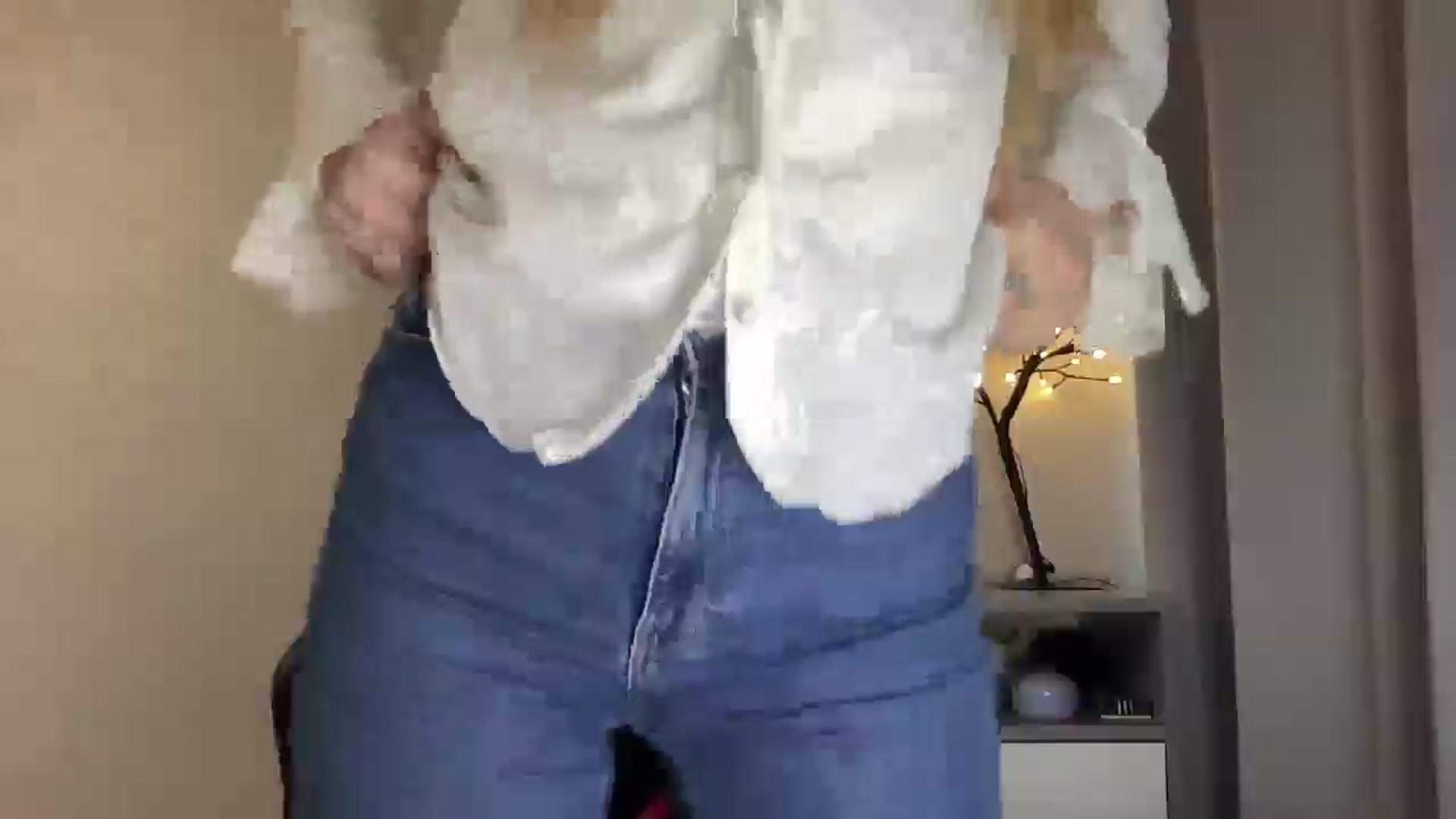 Gallery image thumbnail from My_Diana's myfreecams stream on, 04/02/2025, 13:55 image 10 of 20