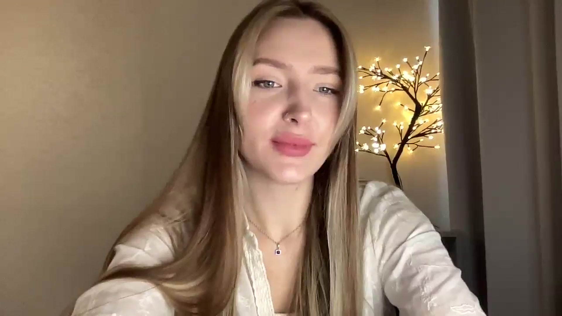 Gallery image thumbnail from My_Diana's myfreecams stream on, 04/02/2025, 13:55 image 2 of 20