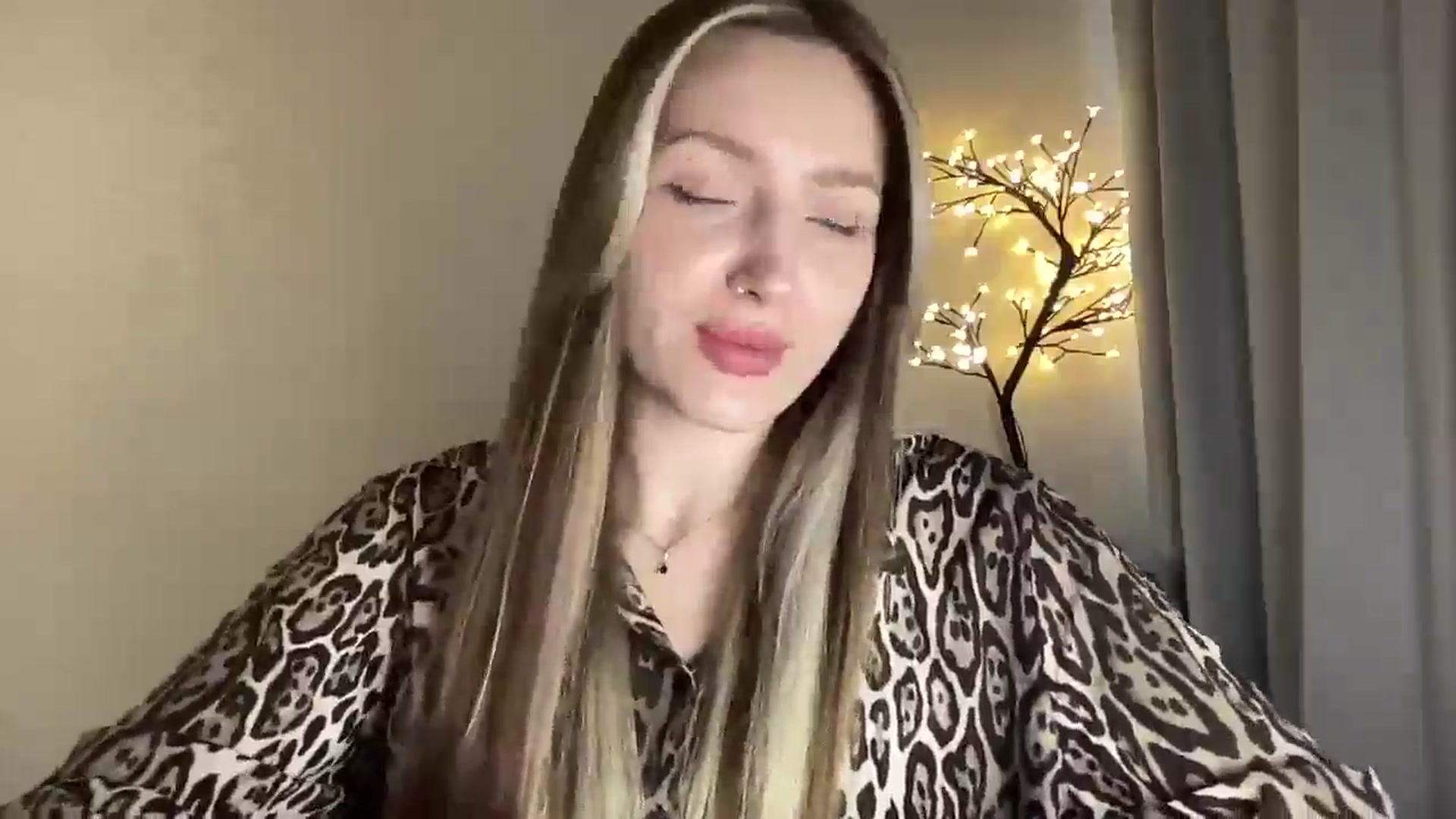 Gallery image thumbnail from My_Diana's myfreecams stream on, 04/03/2025, 15:53 image 3 of 20