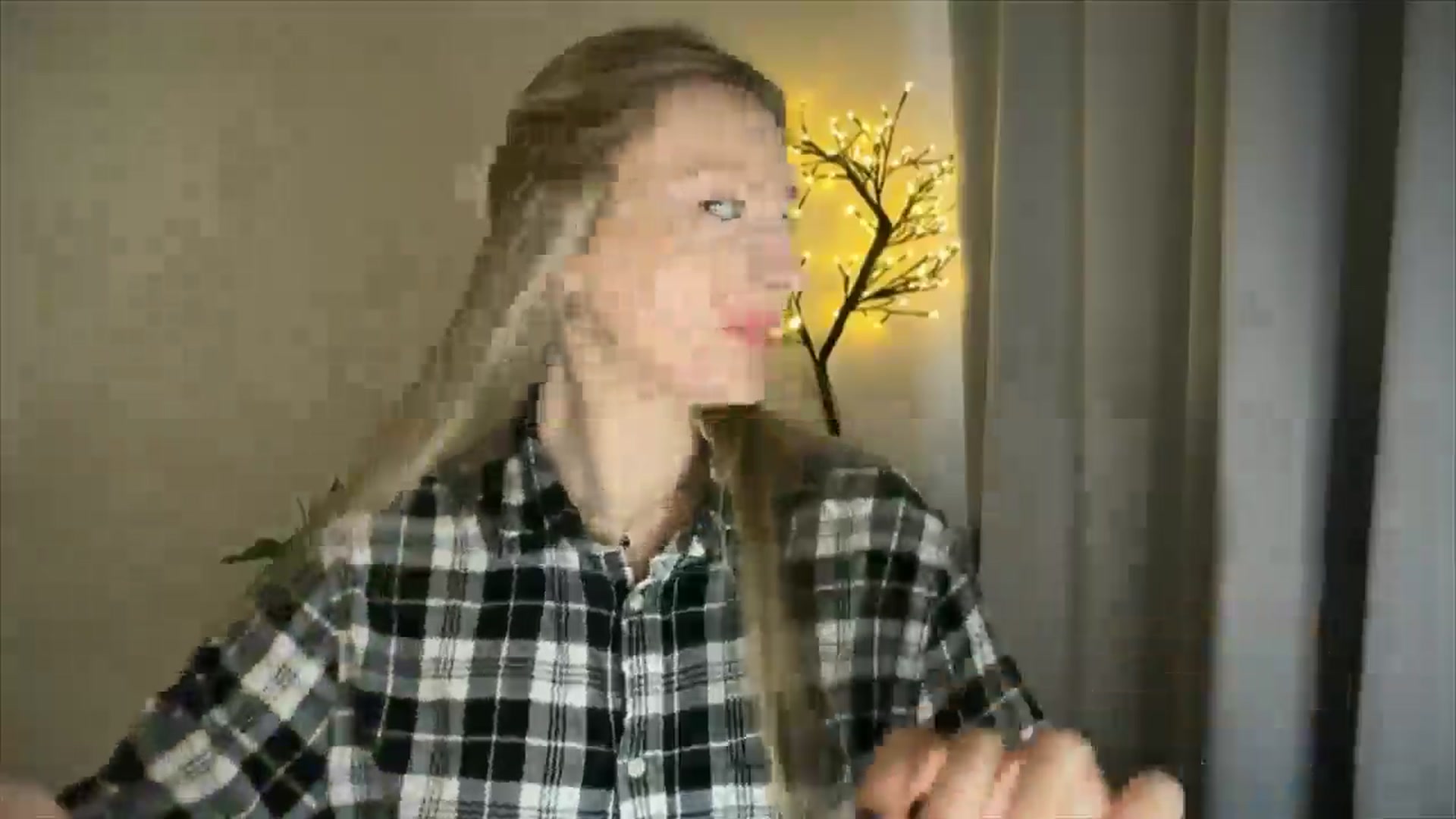 Gallery image thumbnail from My_Diana's myfreecams stream on, 04/06/2025, 16:35 image 2 of 20