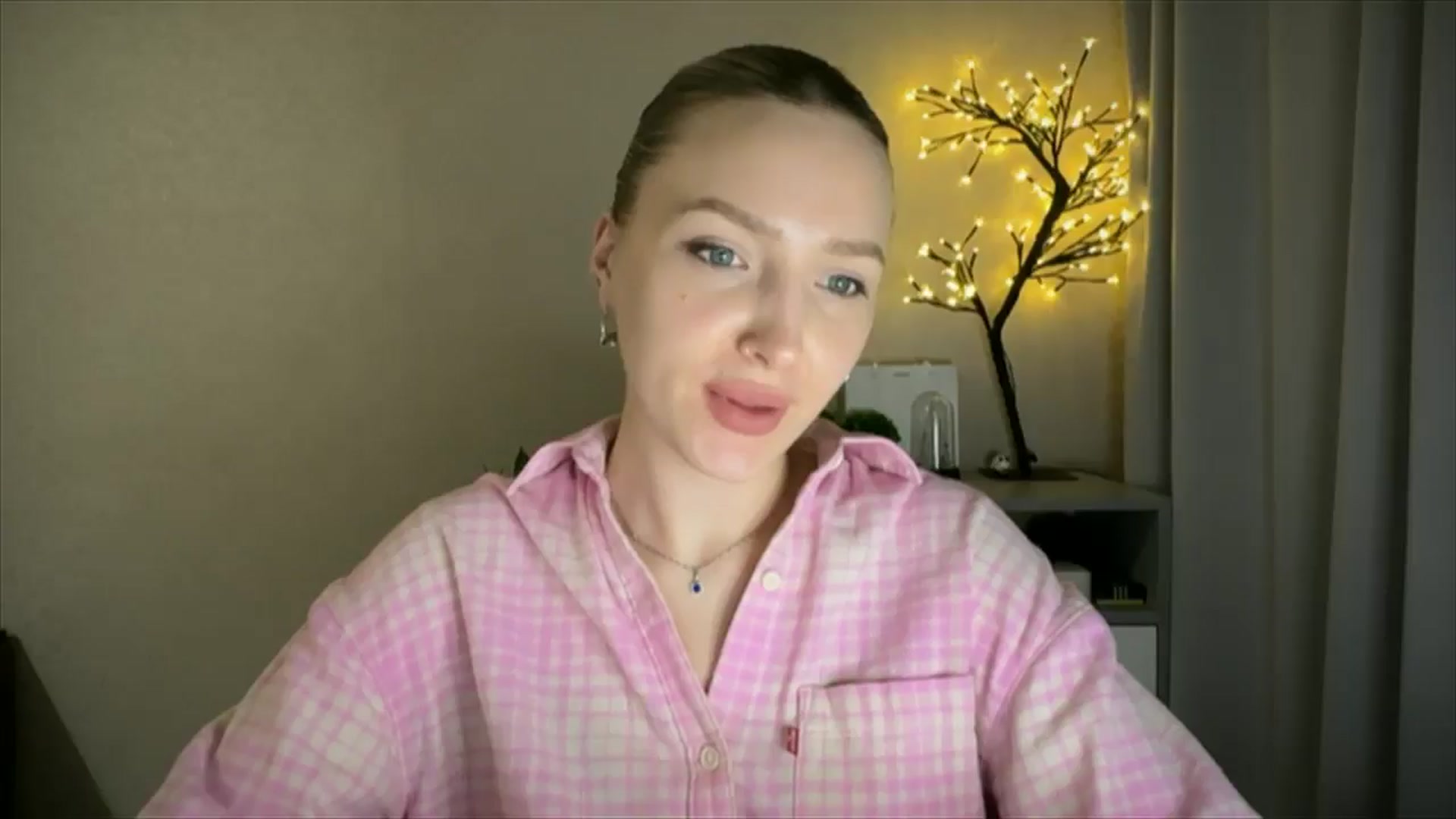 Gallery image thumbnail from My_Diana's myfreecams stream on, 04/07/2025, 20:37 image 1 of 20