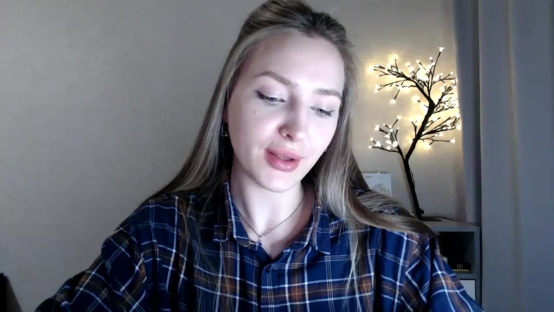 Gallery image thumbnail from My_Diana's myfreecams stream on, 04/08/2025, 15:24 image 9 of 20