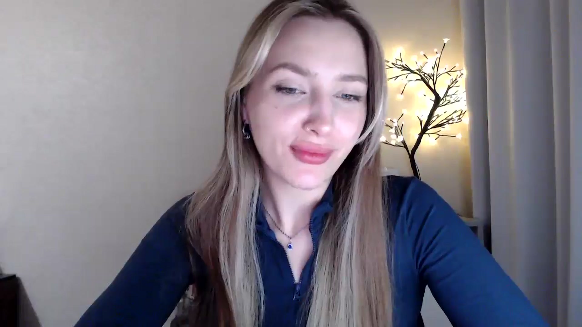 Gallery image thumbnail from My_Diana's myfreecams stream on, 04/10/2025, 21:42 image 5 of 20
