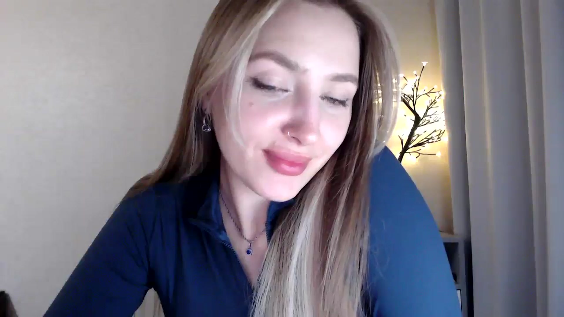 Gallery image thumbnail from My_Diana's myfreecams stream on, 04/10/2025, 21:42 image 16 of 20