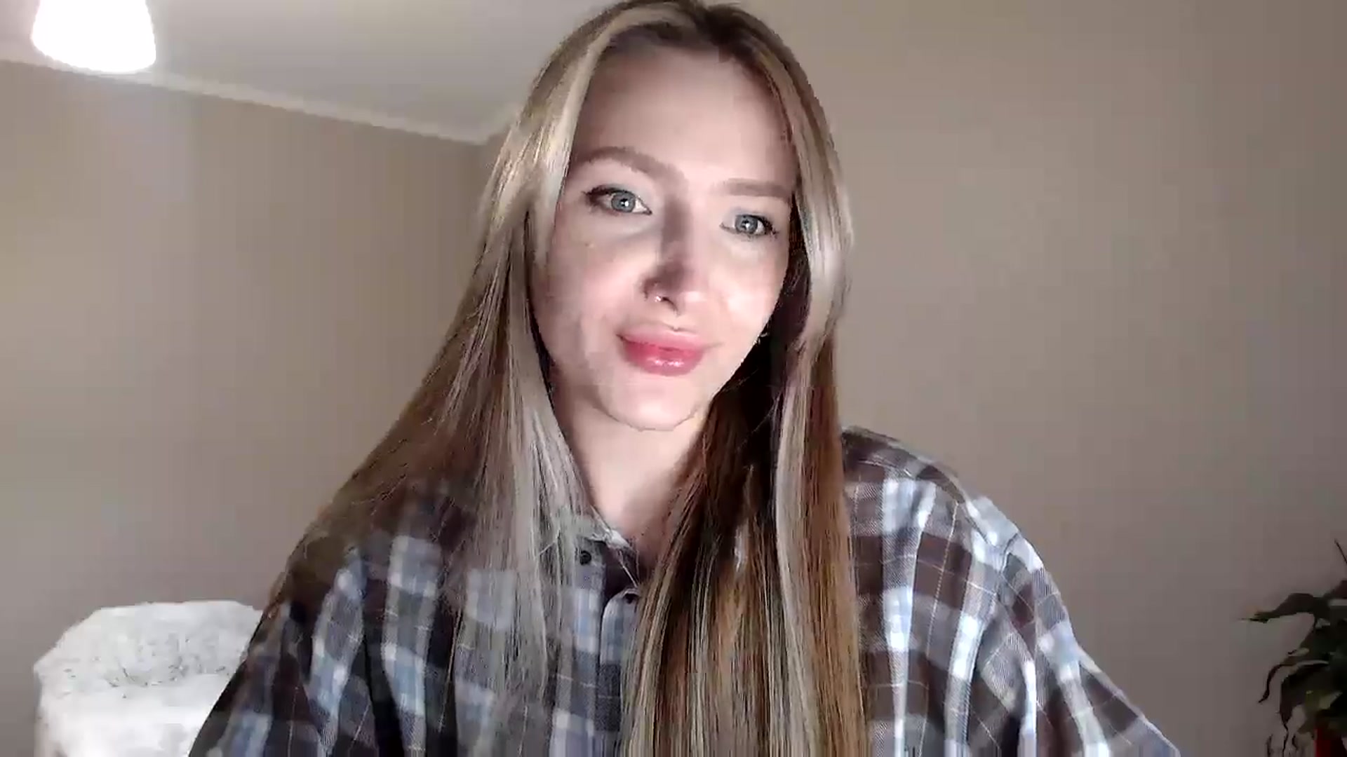 Gallery image thumbnail from My_Diana's myfreecams stream on, 04/11/2025, 15:48 image 18 of 20
