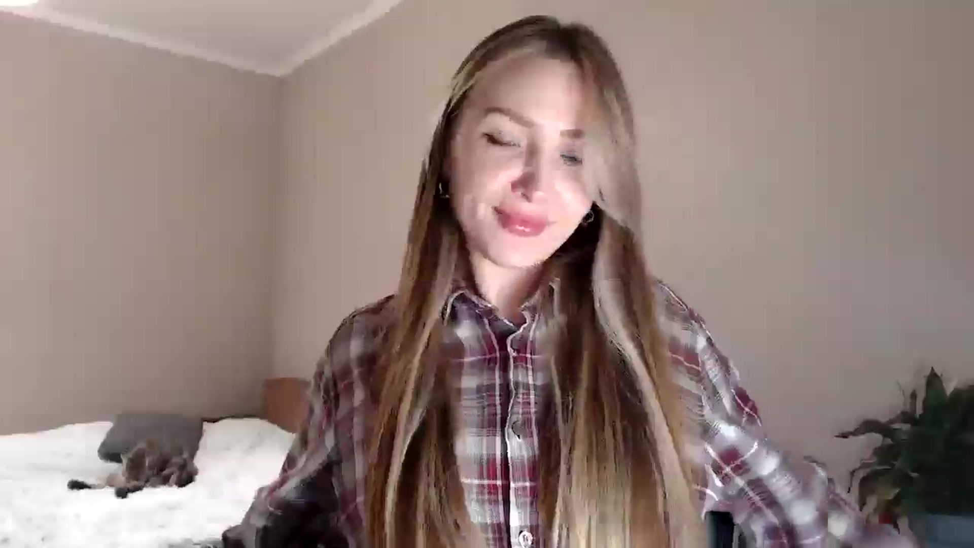 Gallery image thumbnail from My_Diana's myfreecams stream on, 04/12/2025, 16:05 image 9 of 20