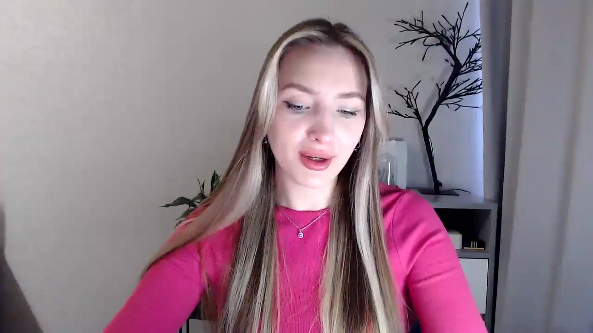 Gallery image thumbnail from My_Diana's myfreecams stream on, 04/13/2025, 16:14 image 5 of 20