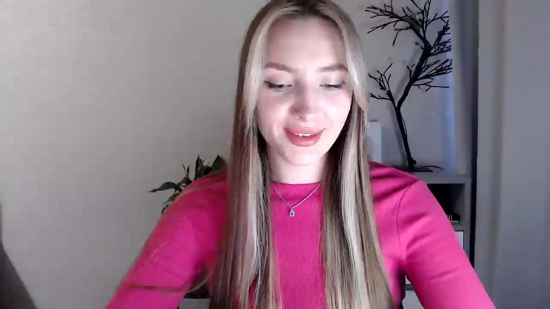 Gallery image thumbnail from My_Diana's myfreecams stream on, 04/13/2025, 16:14 image 15 of 20