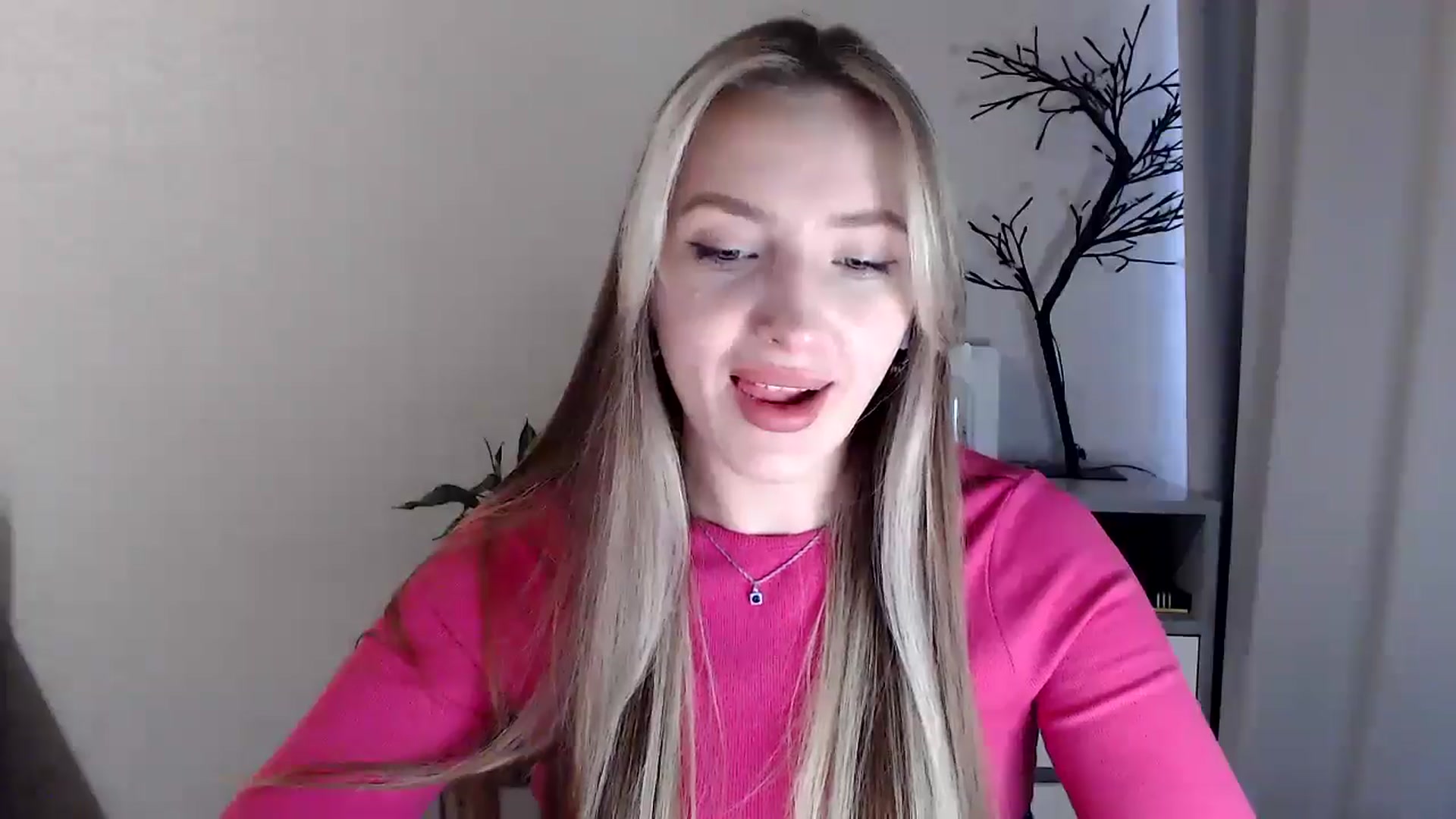 Gallery image thumbnail from My_Diana's myfreecams stream on, 04/13/2025, 16:14 image 4 of 20
