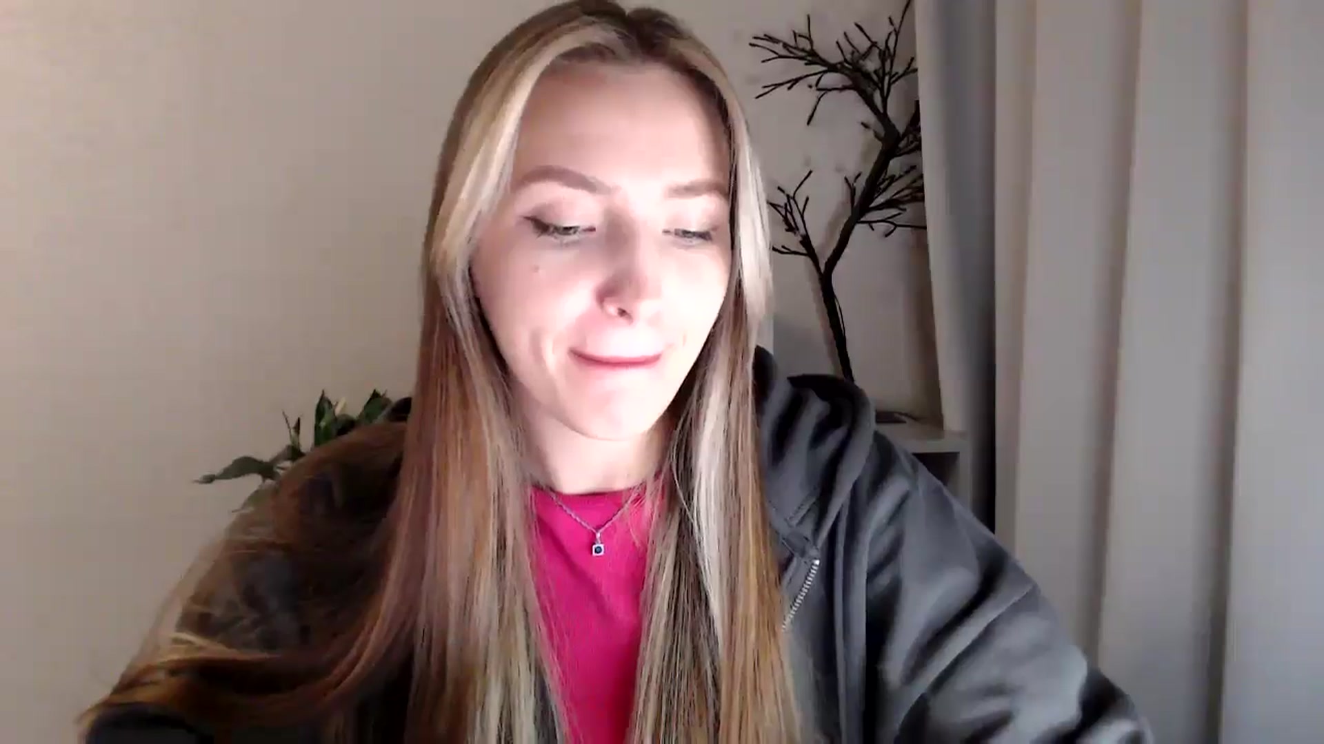 Gallery image thumbnail from My_Diana's myfreecams stream on, 04/13/2025, 21:21 image 10 of 20
