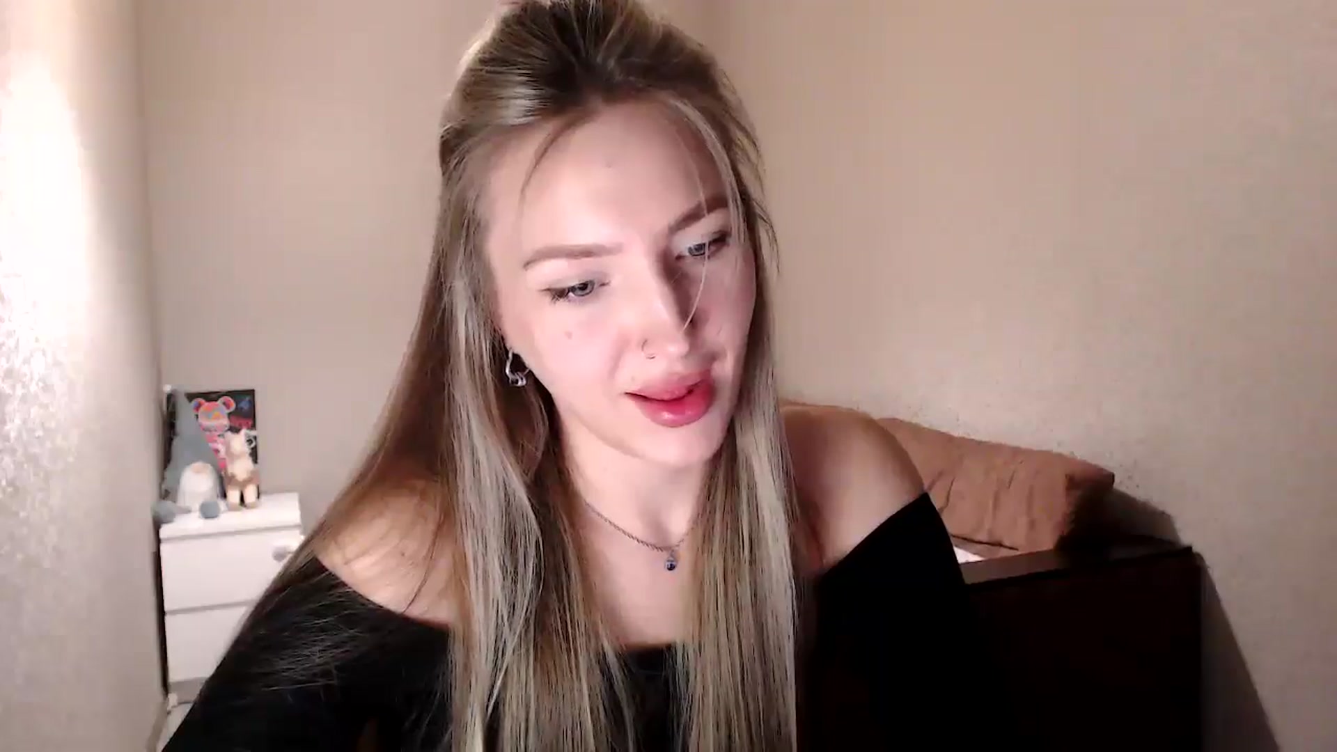 Gallery image thumbnail from My_Diana's myfreecams stream on, 04/16/2025, 16:17 image 20 of 20