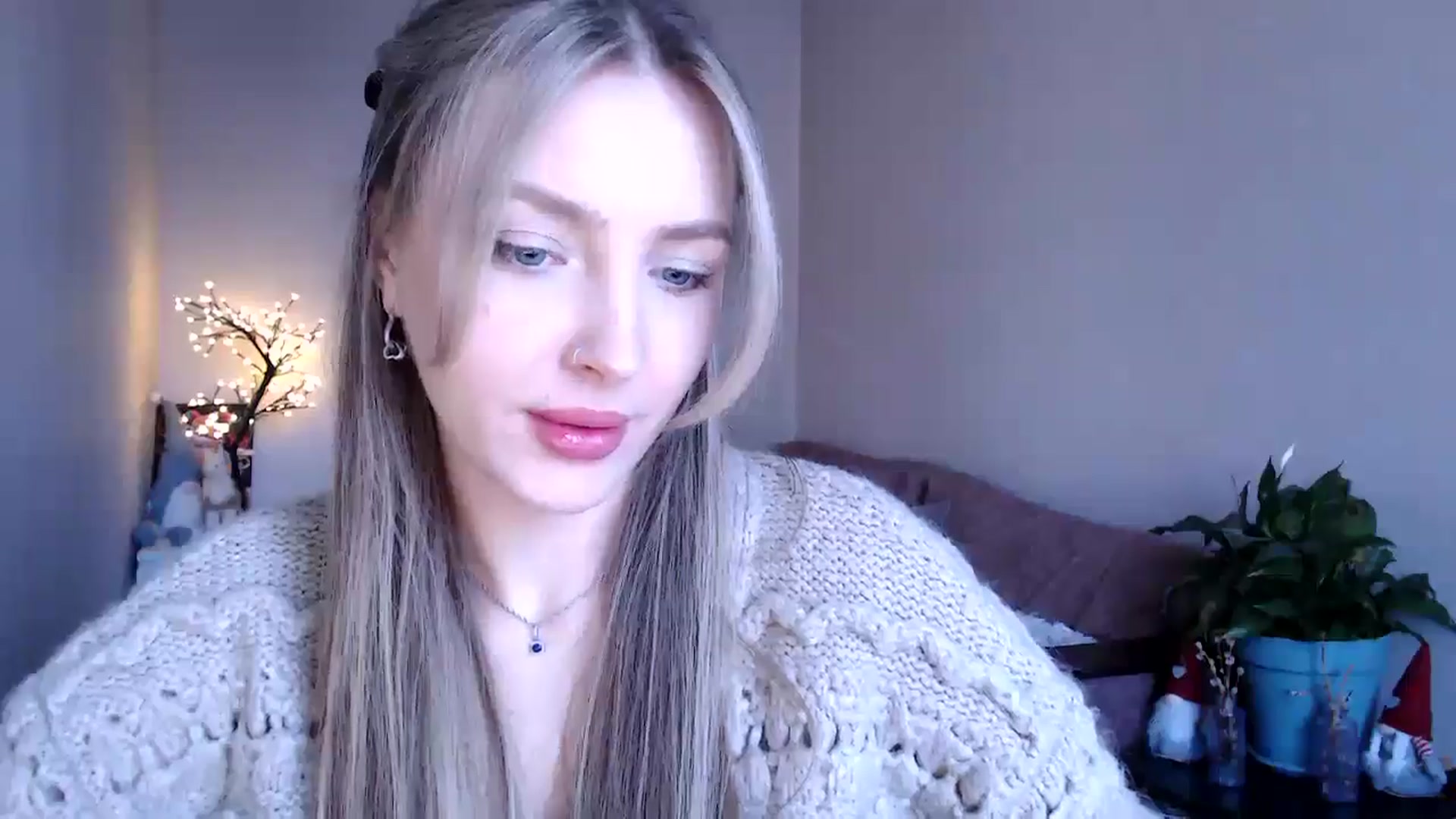 Gallery image thumbnail from My_Diana's myfreecams stream on, 04/18/2025, 14:52 image 19 of 20