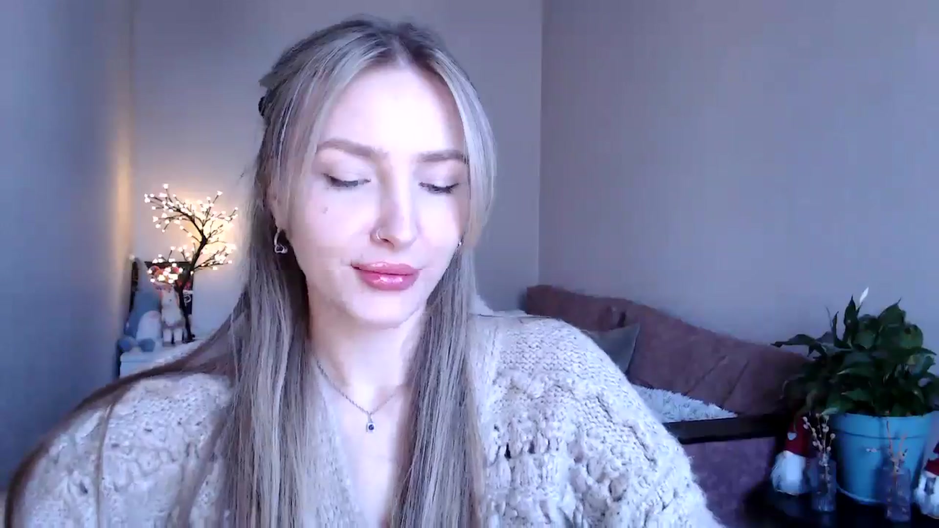 Gallery image thumbnail from My_Diana's myfreecams stream on, 04/18/2025, 14:52 image 3 of 20
