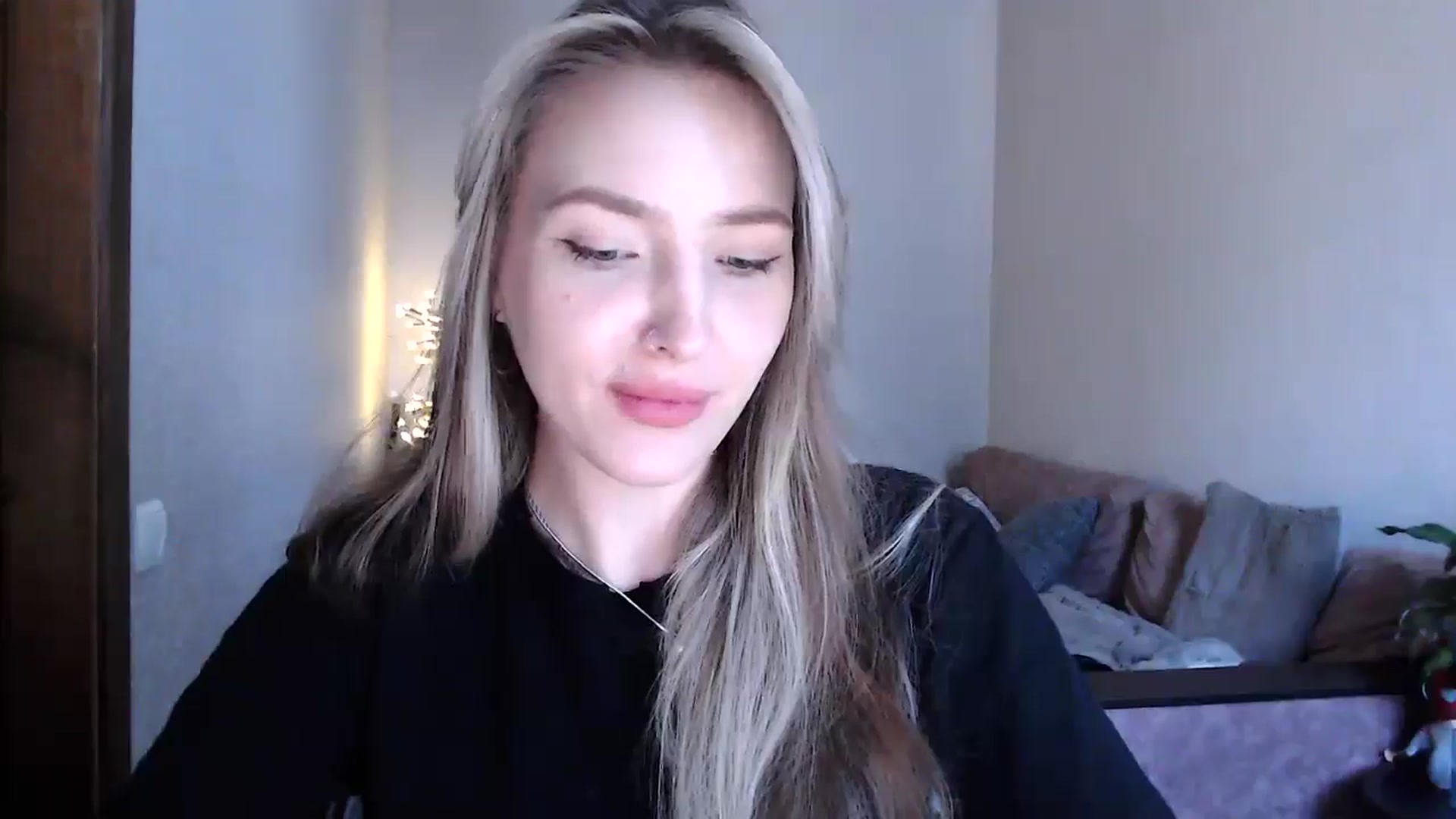 Gallery image thumbnail from My_Diana's myfreecams stream on, 04/24/2025, 15:27 image 4 of 20