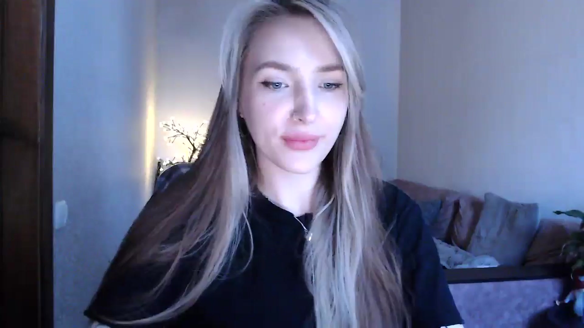 Gallery image thumbnail from My_Diana's myfreecams stream on, 04/24/2025, 15:27 image 13 of 20