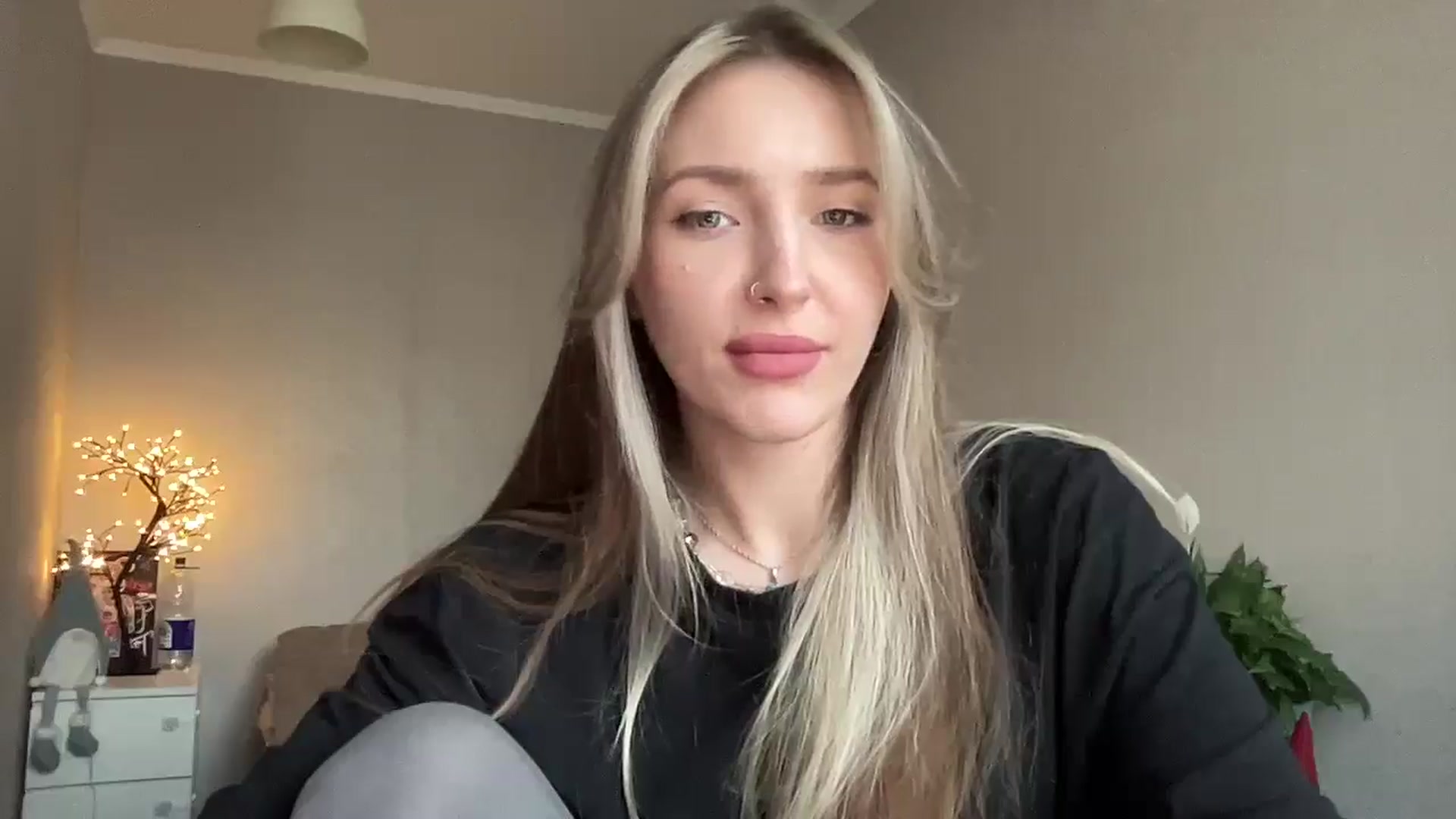 Gallery image thumbnail from My_Diana's myfreecams stream on, 04/25/2025, 15:07 image 19 of 20