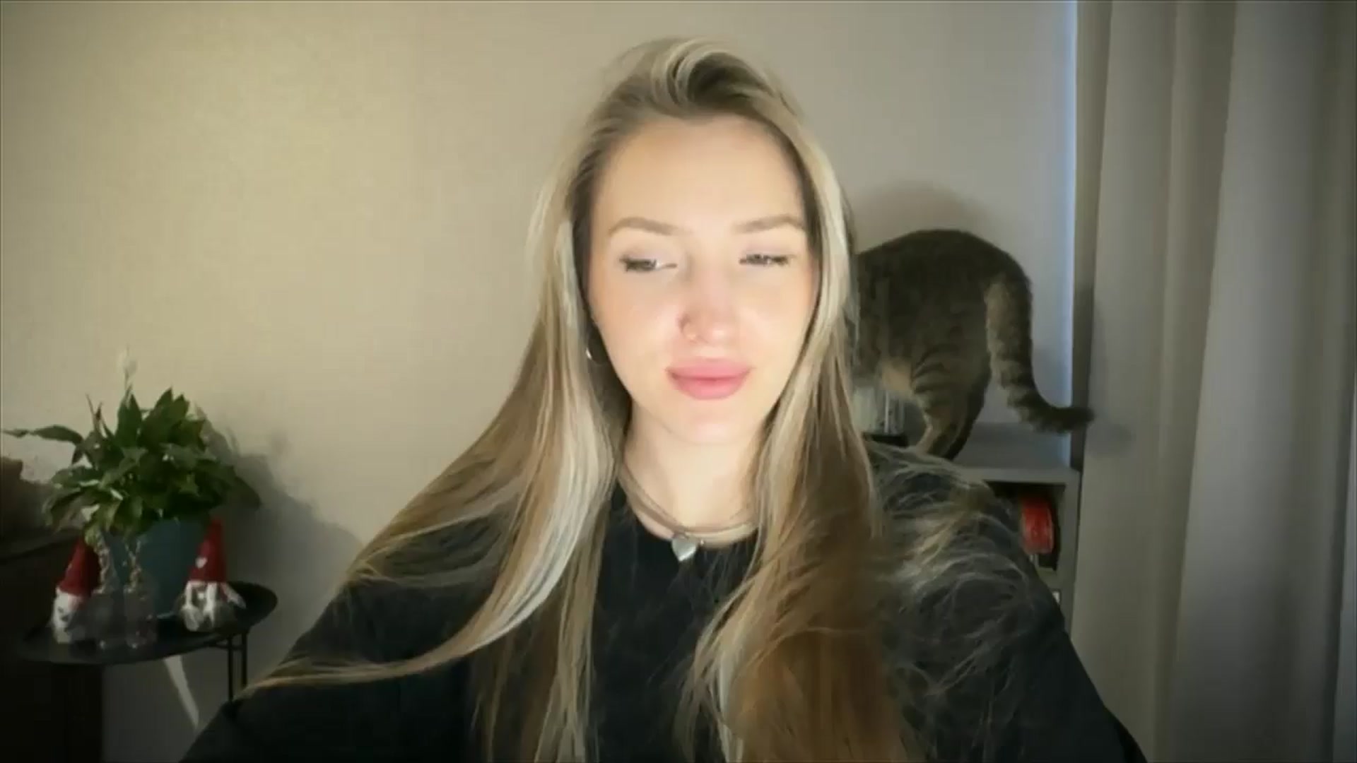 Gallery image thumbnail from My_Diana's myfreecams stream on, 04/26/2025, 15:29 image 1 of 20