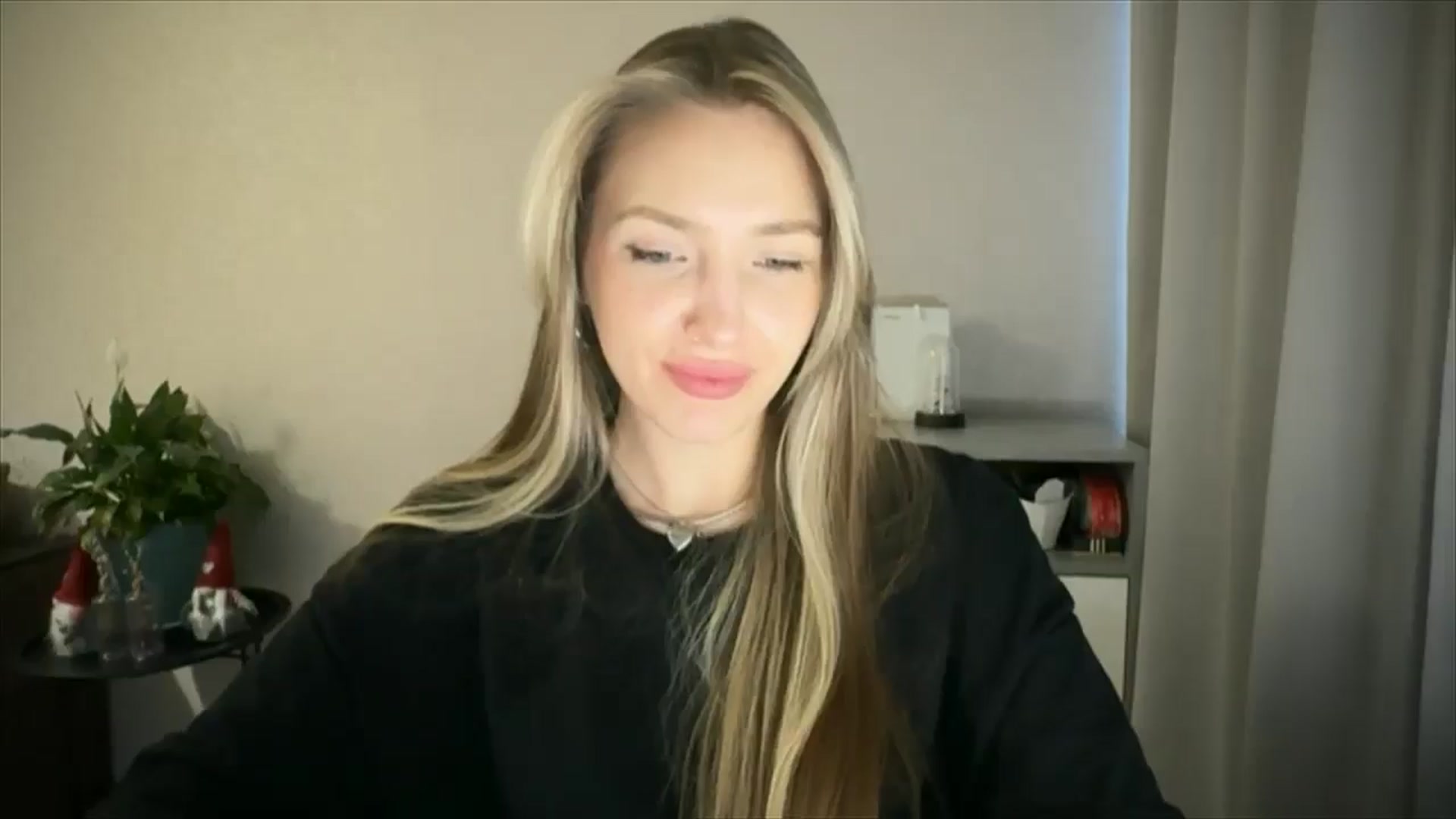 Gallery image thumbnail from My_Diana's myfreecams stream on, 04/26/2025, 15:29 image 8 of 20