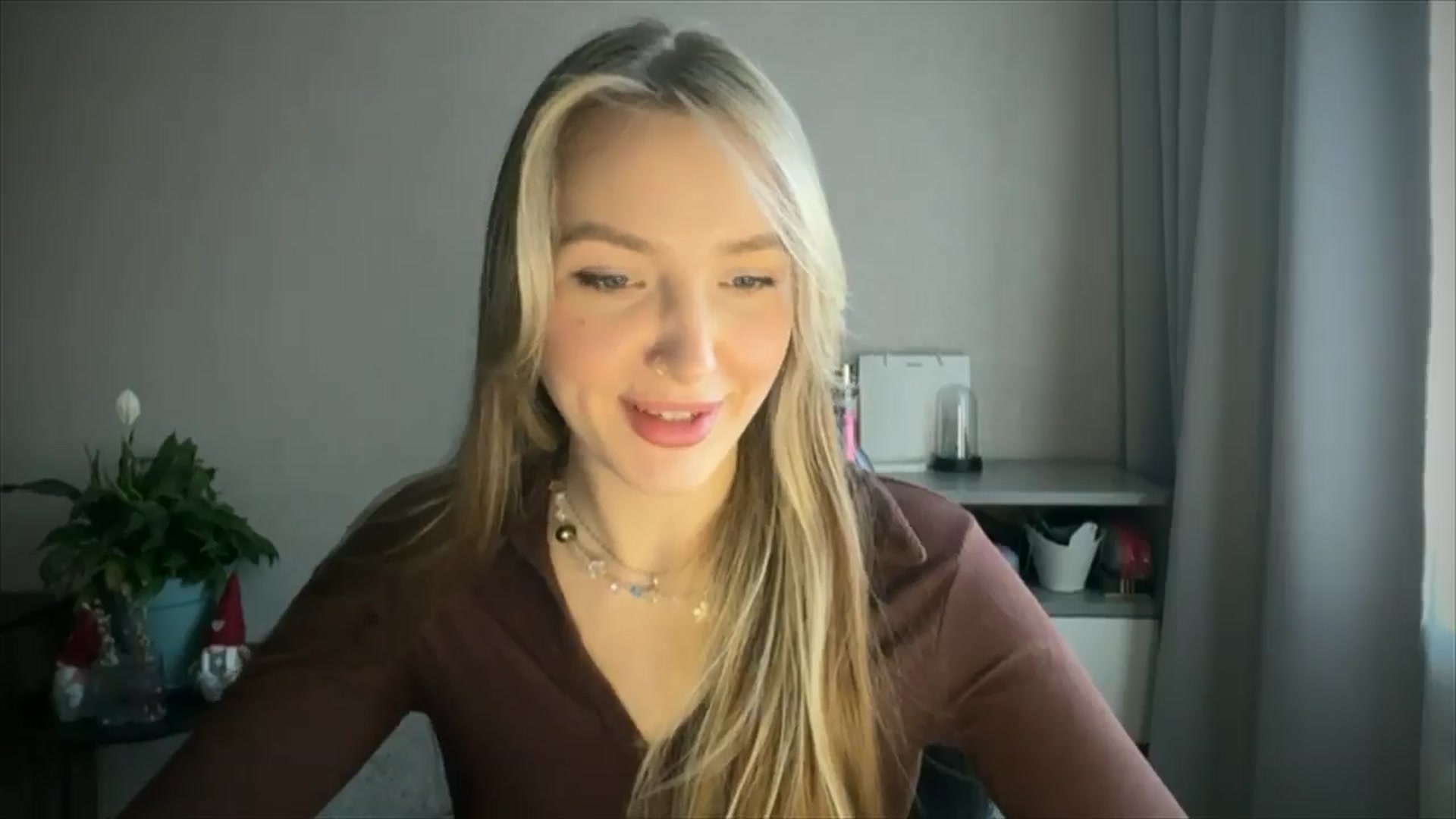 Gallery image thumbnail from My_Diana's myfreecams stream on, 04/27/2025, 16:09 image 16 of 20