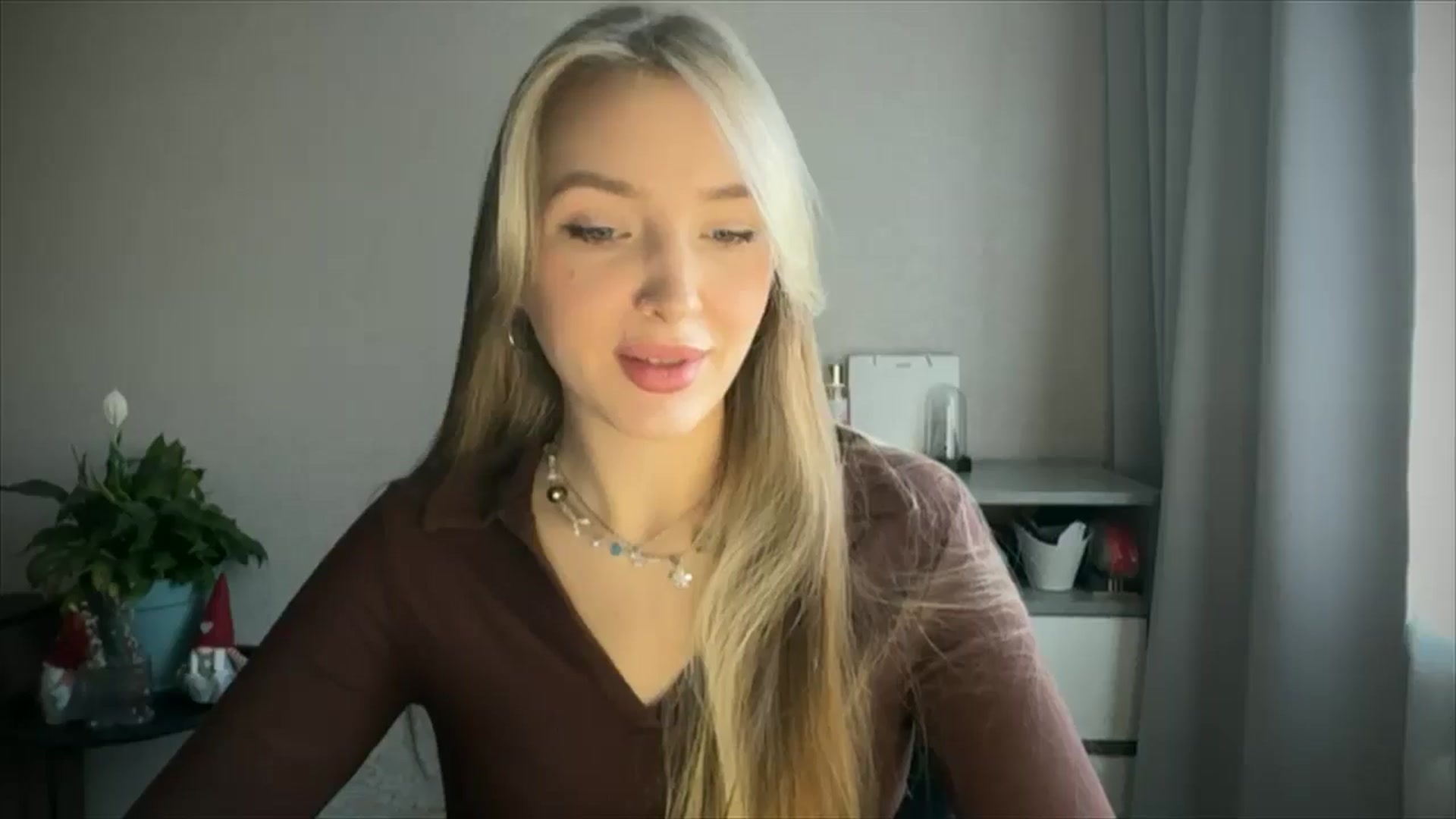 Gallery image thumbnail from My_Diana's myfreecams stream on, 04/27/2025, 16:09 image 8 of 20