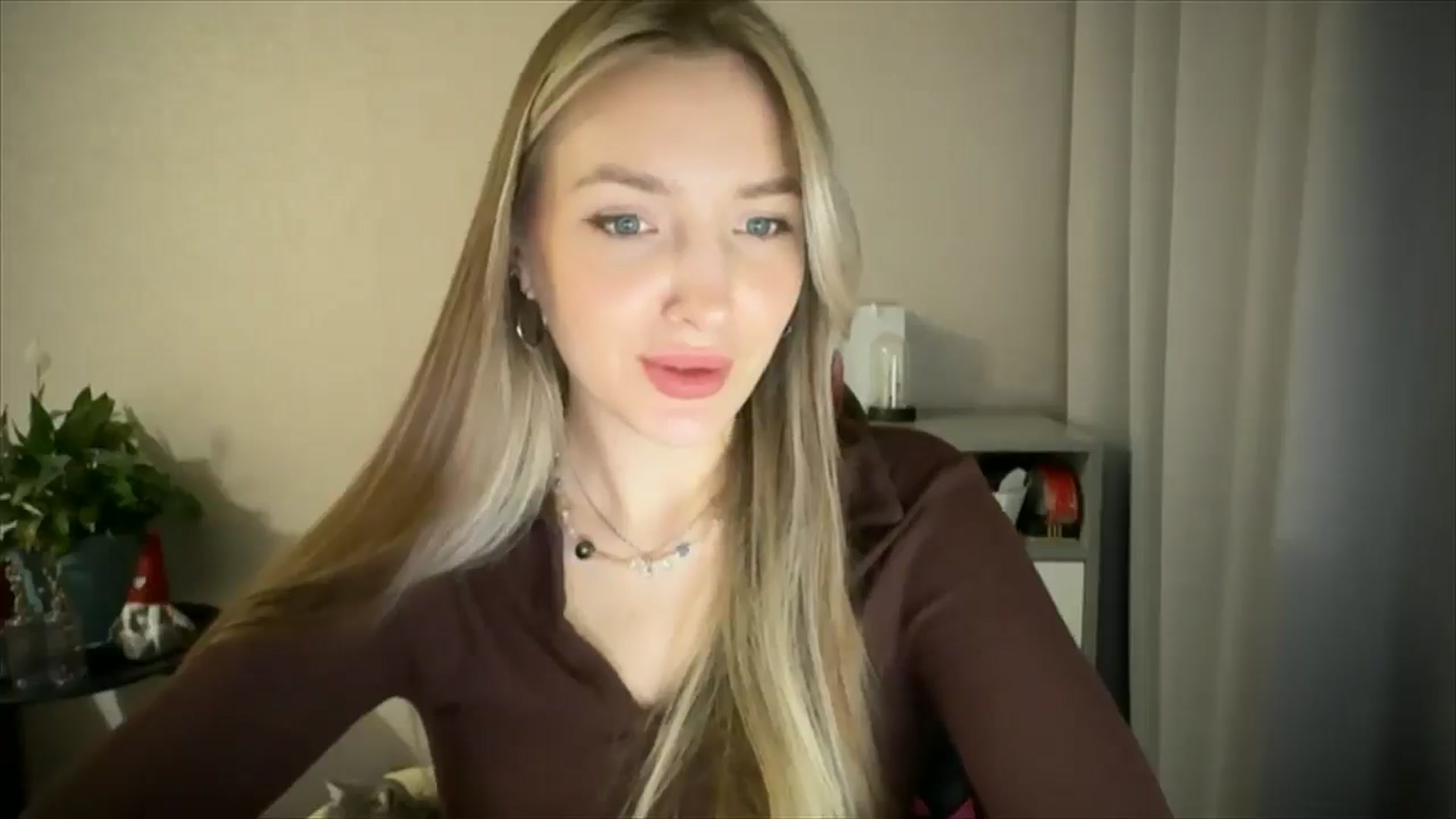 Gallery image thumbnail from My_Diana's myfreecams stream on, 04/27/2025, 20:40 image 4 of 20