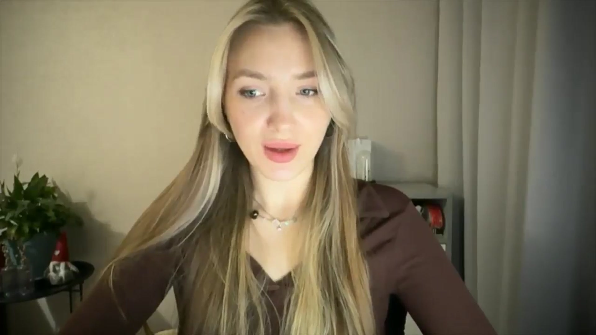 Gallery image thumbnail from My_Diana's myfreecams stream on, 04/27/2025, 20:40 image 10 of 20