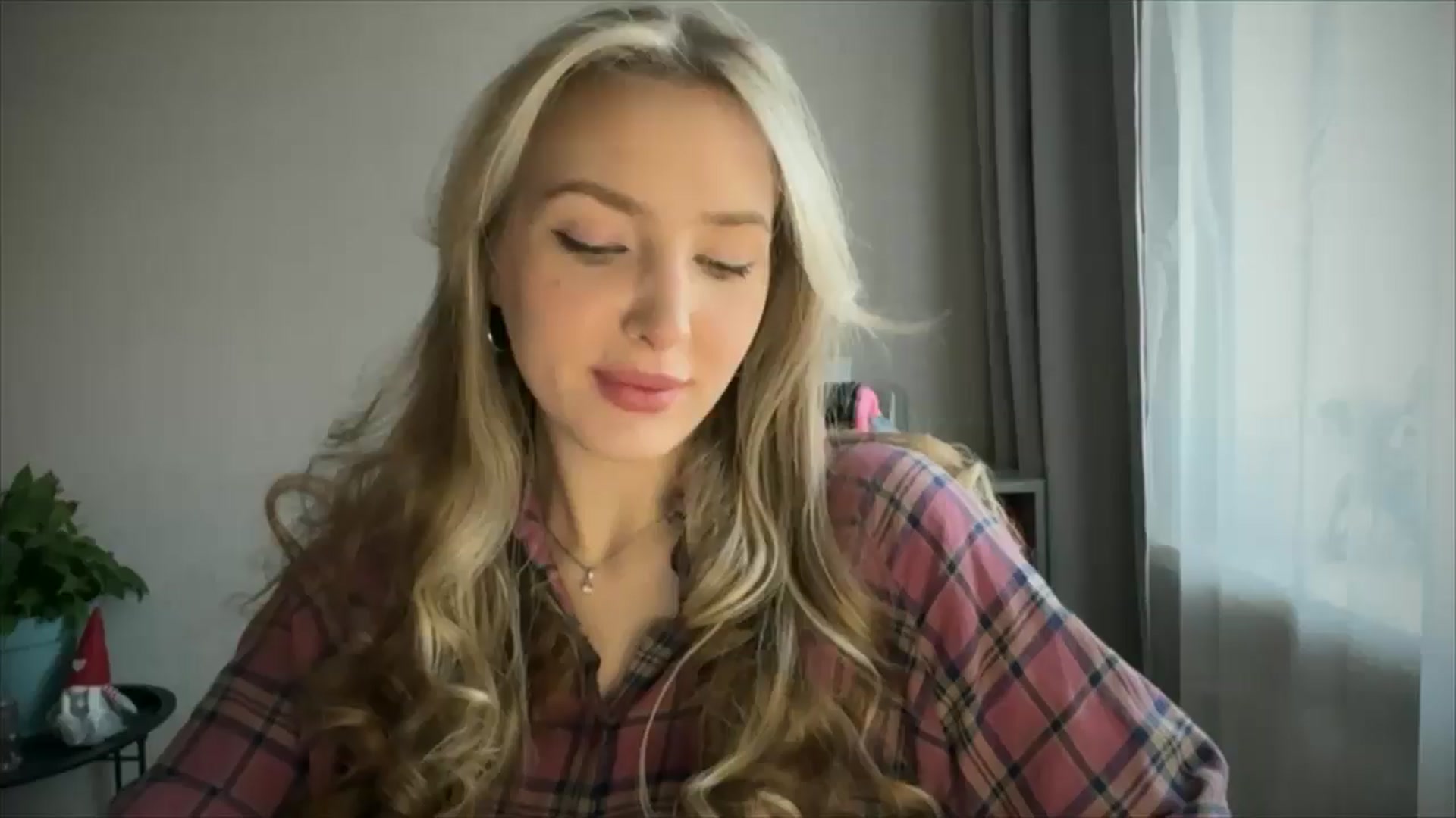 Gallery image thumbnail from My_Diana's myfreecams stream on, 04/29/2025, 16:20 image 1 of 20